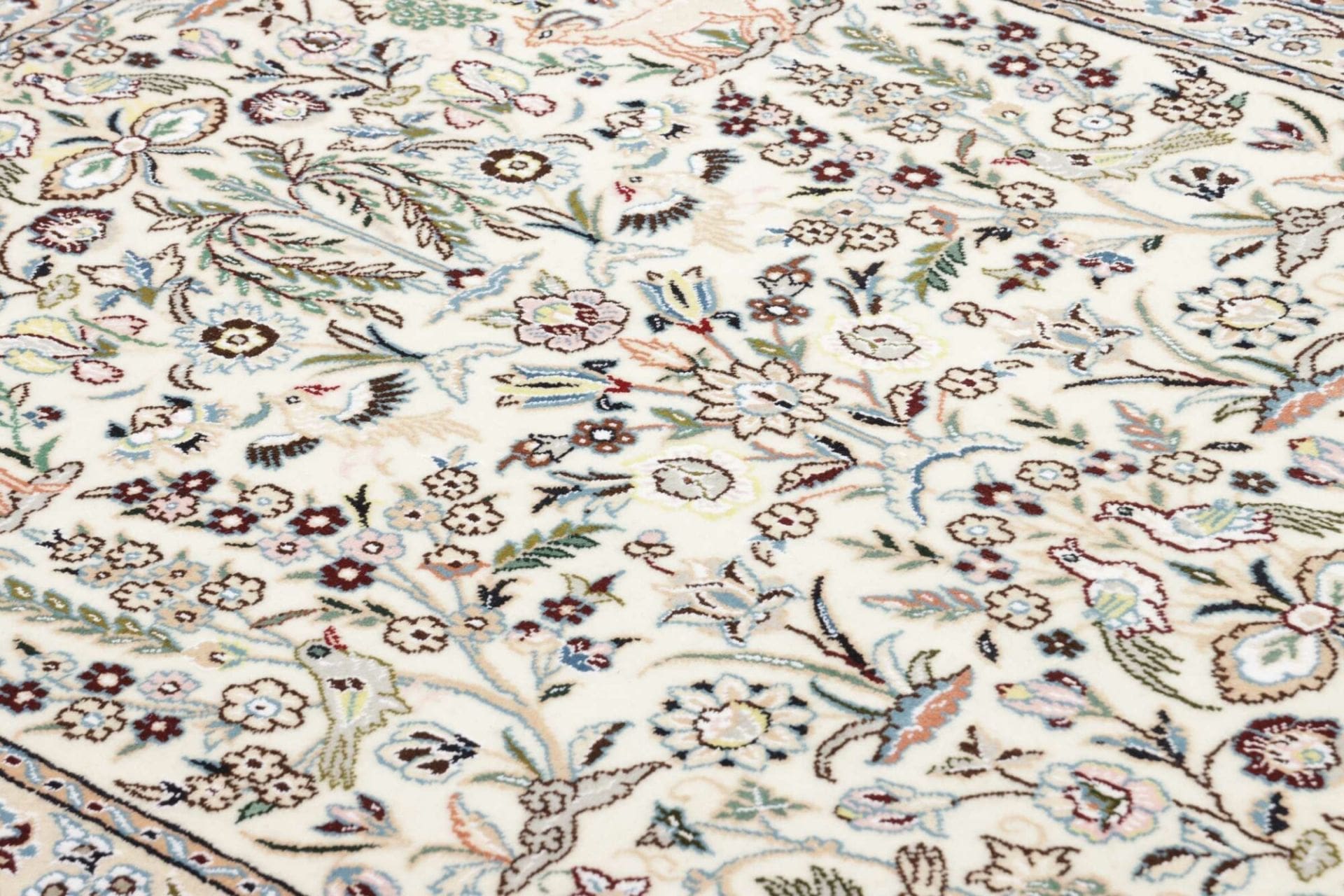 Handgeknüpfter Nain Perserteppich 106 × 163 cm