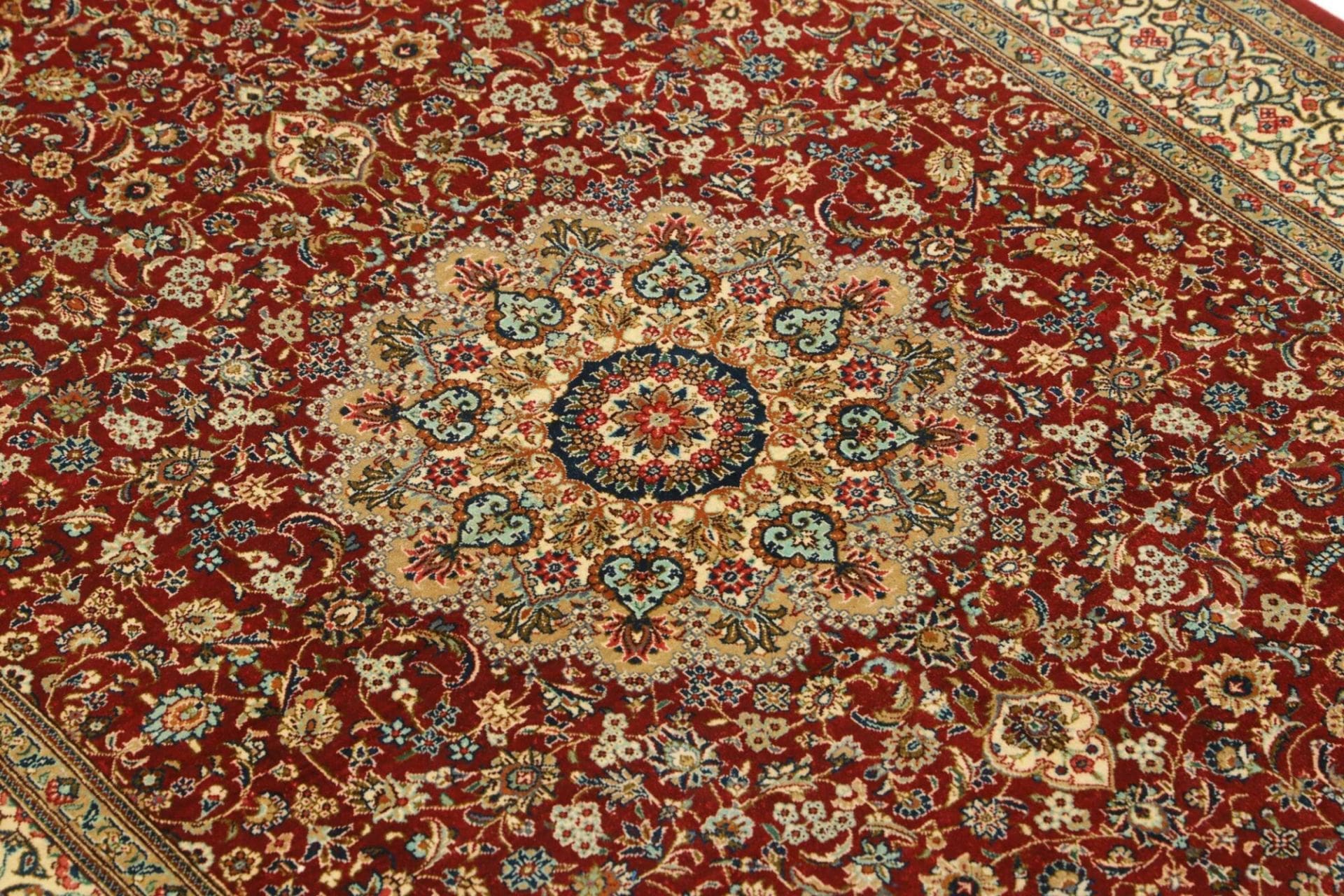 Ghom Perserteppich aus Iran, 106 × 143 cm