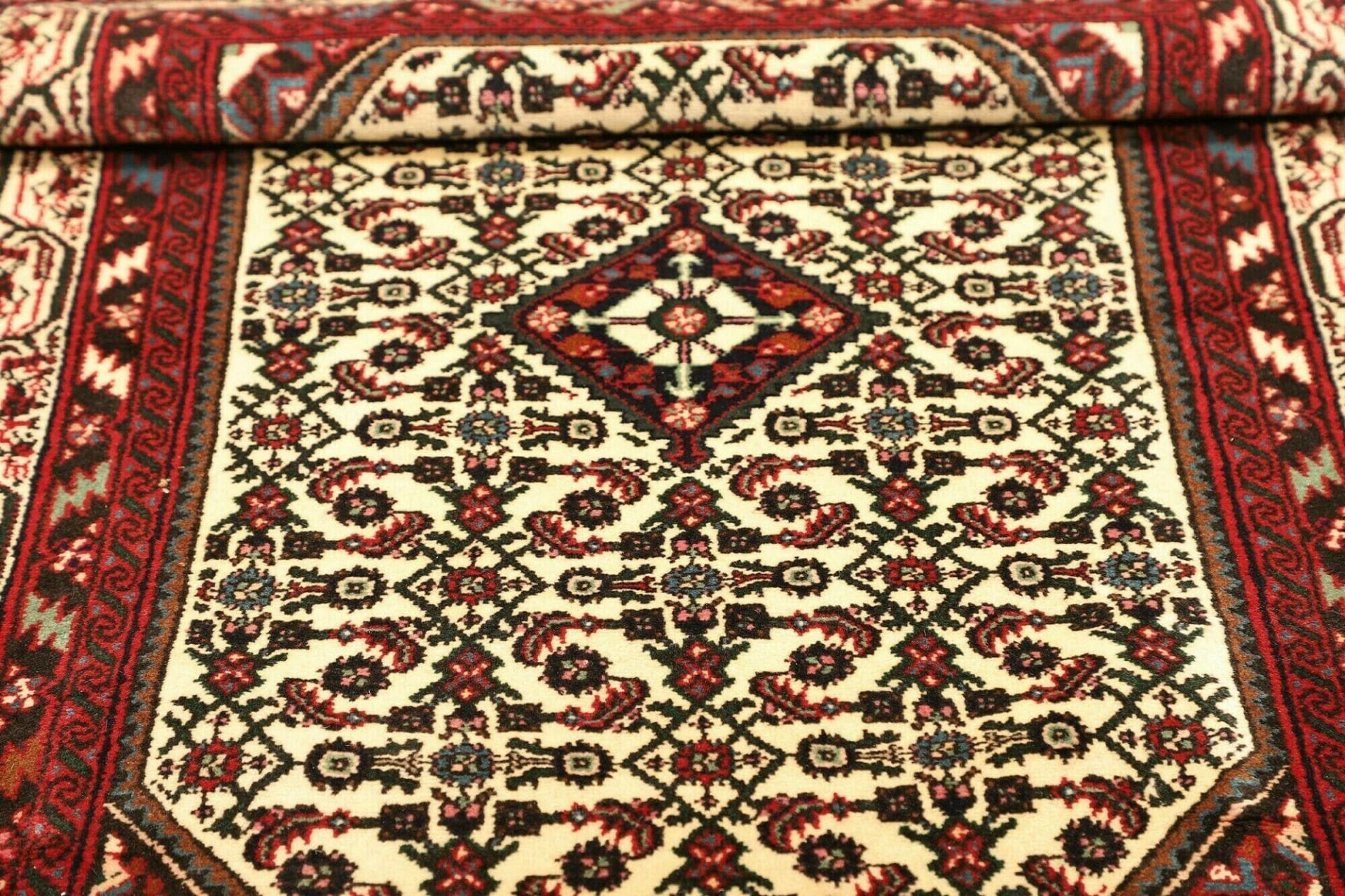 Handgeknüpfter Hamadan Herati Perserteppich 103 × 145 cm