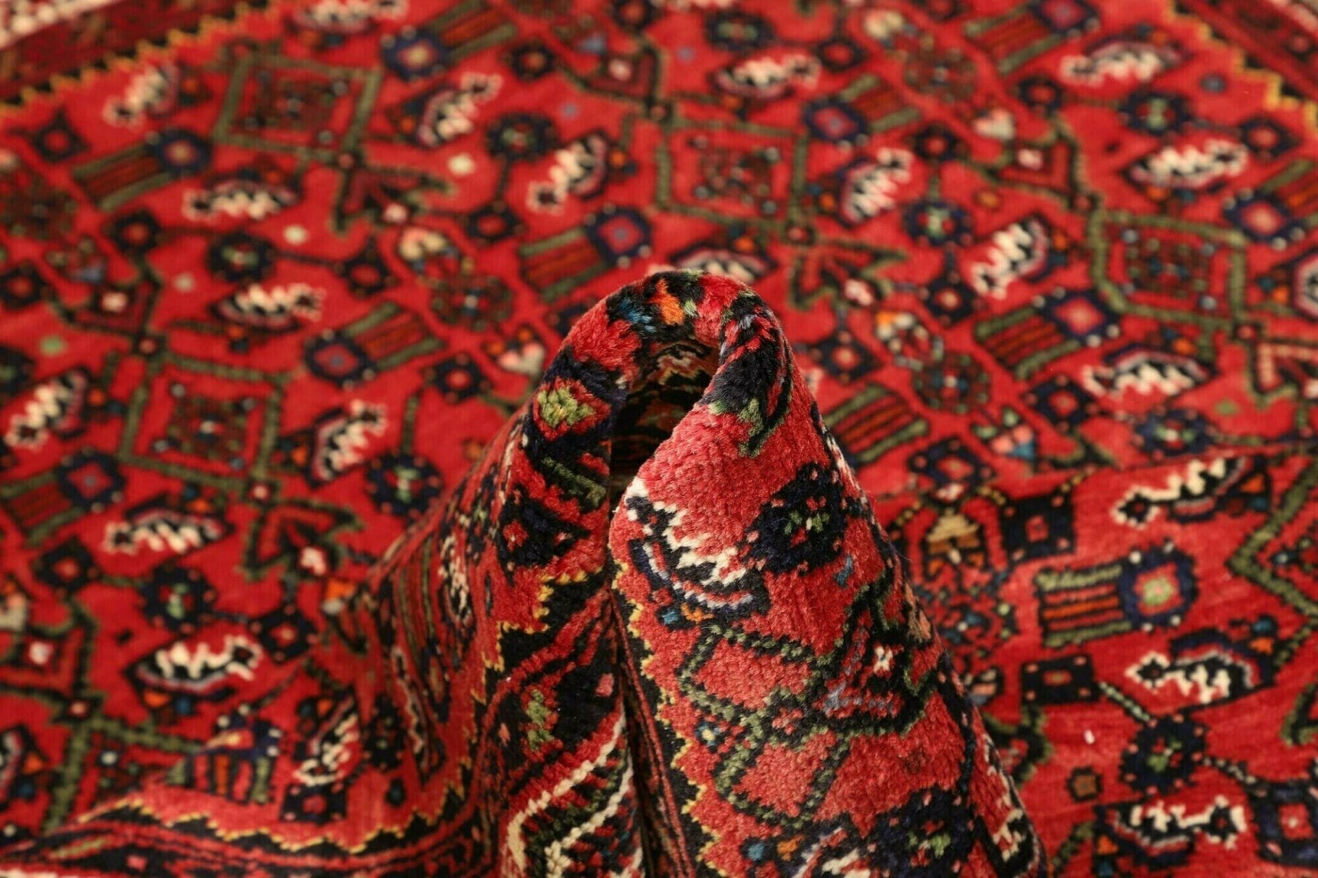 Handgeknüpfter Hamadan Perserteppich 113 × 155 cm