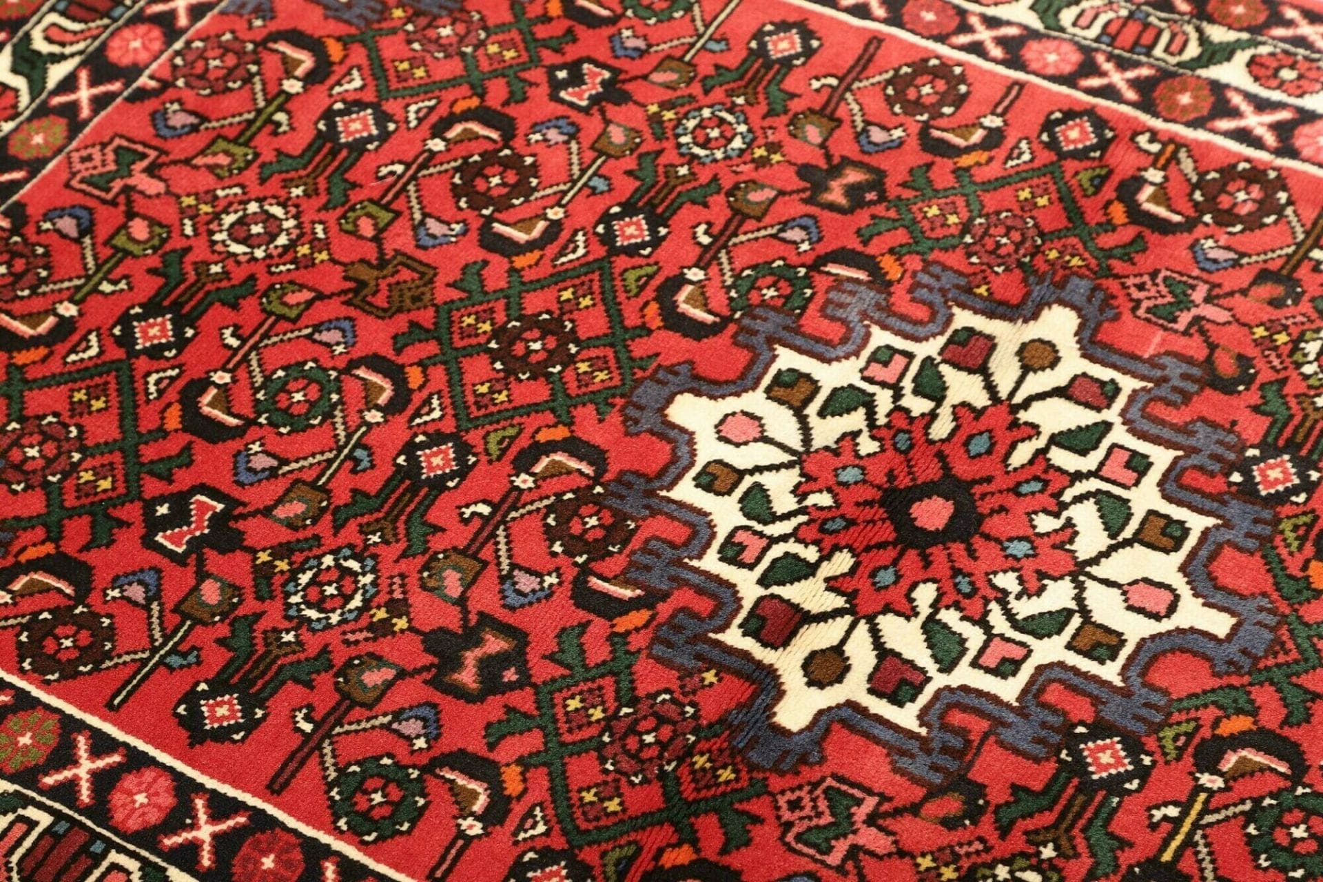 Hamadan Herati Perserteppich 107 × 152 cm aus Wolle, handgeknüpft