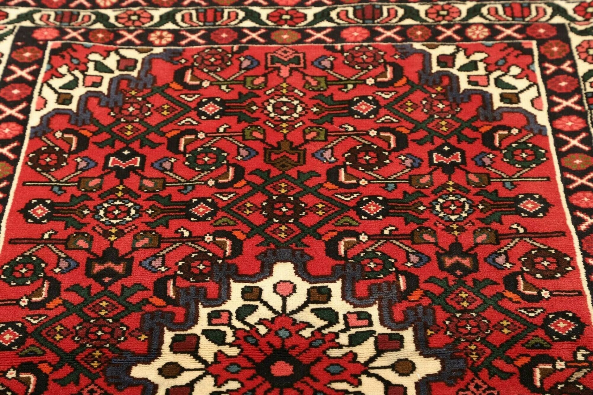 Hamadan Herati Perserteppich 107 × 152 cm aus Wolle, handgeknüpft