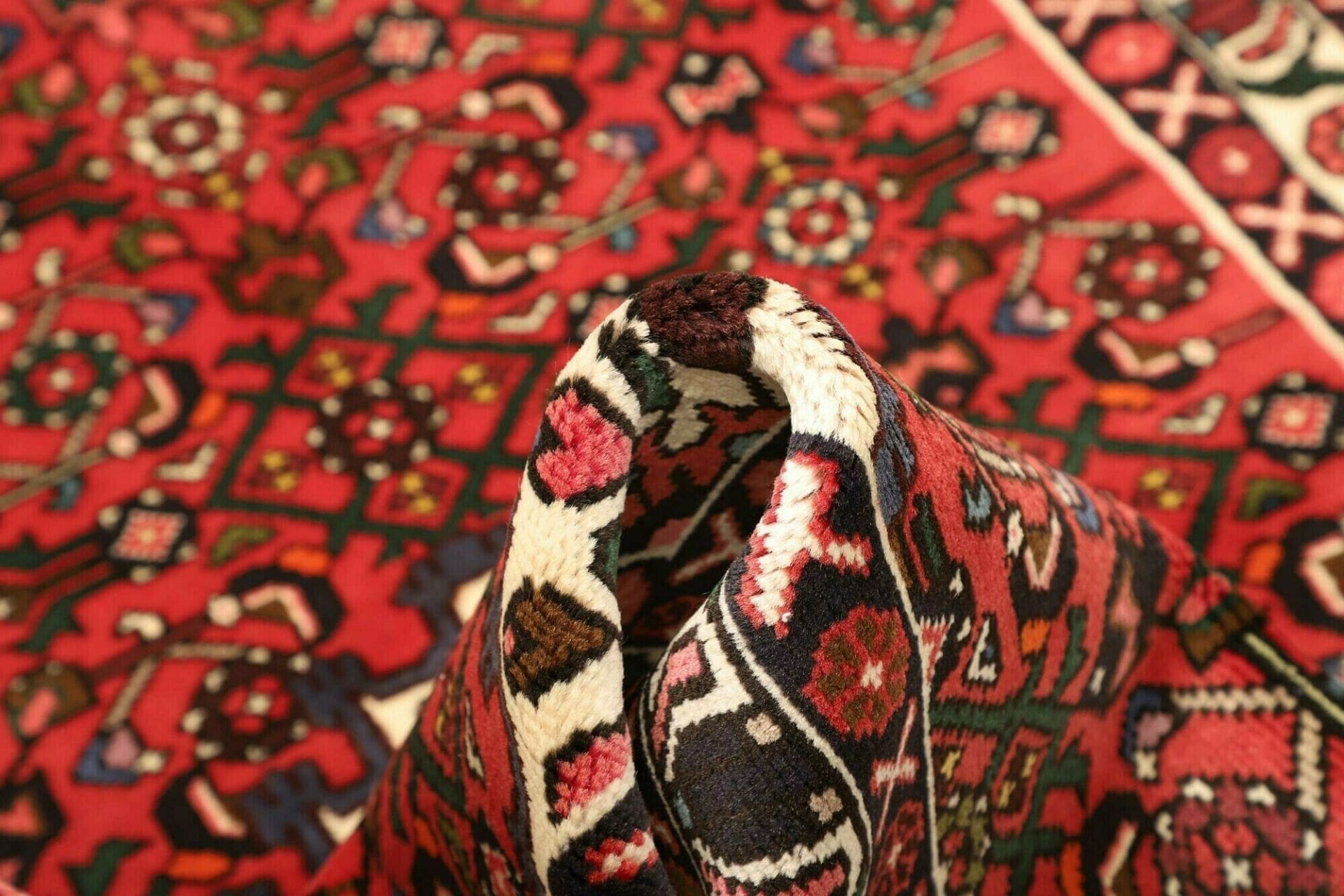 Hamadan Herati Perserteppich 107 × 152 cm aus Wolle, handgeknüpft