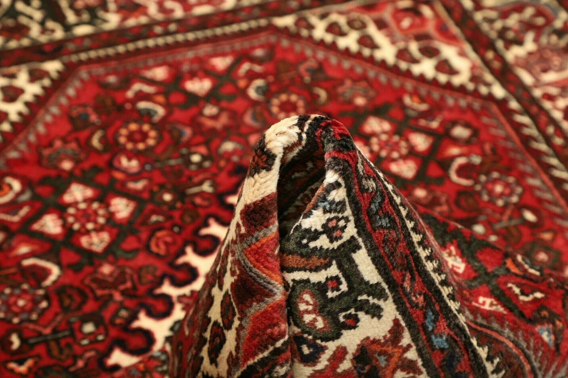 Hamadan Perserteppich 109 × 154 cm aus Wolle, handgeknüpft