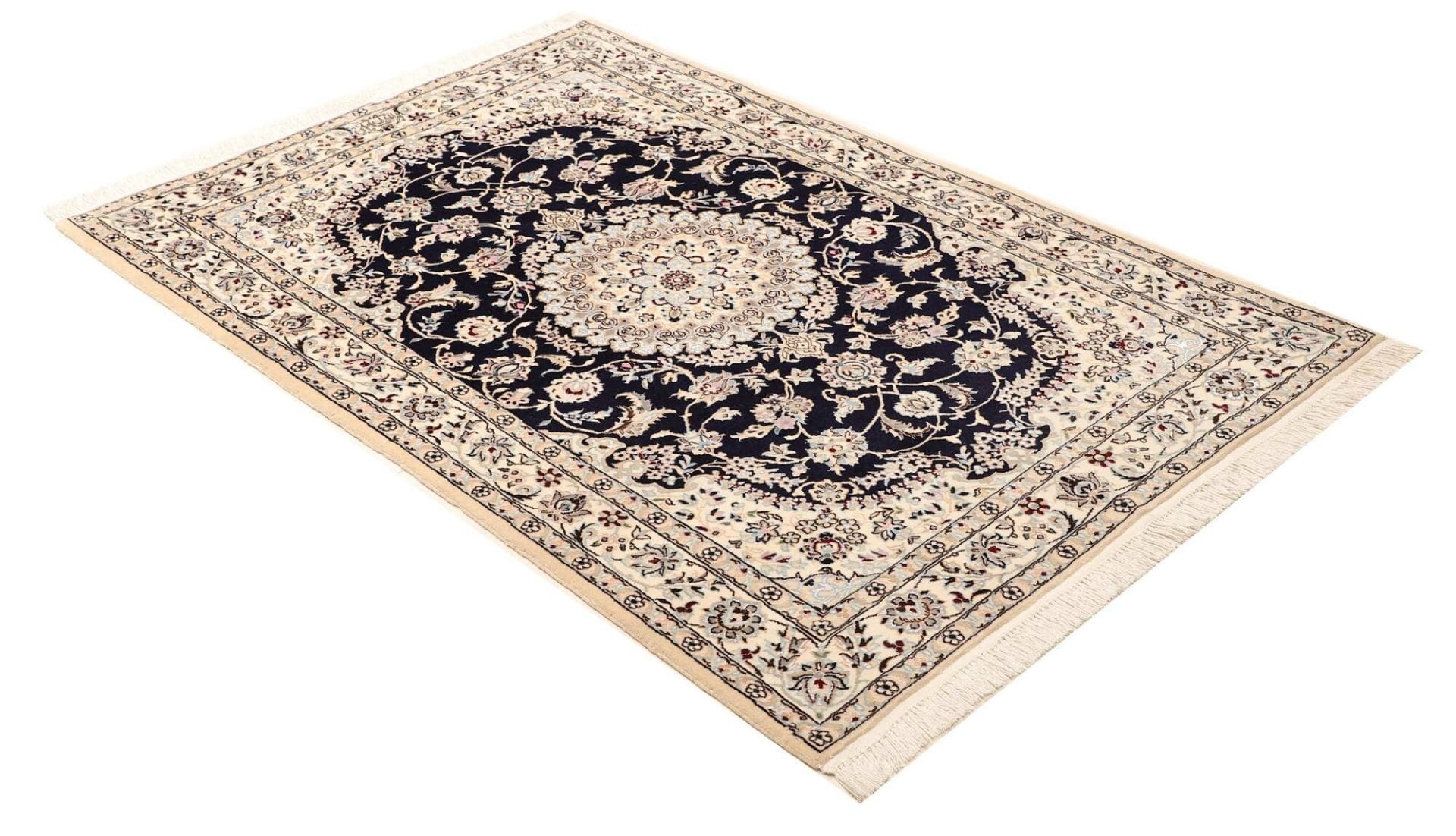 Nain Perserteppich 105 × 155 cm aus Wolle, handgeknüpft