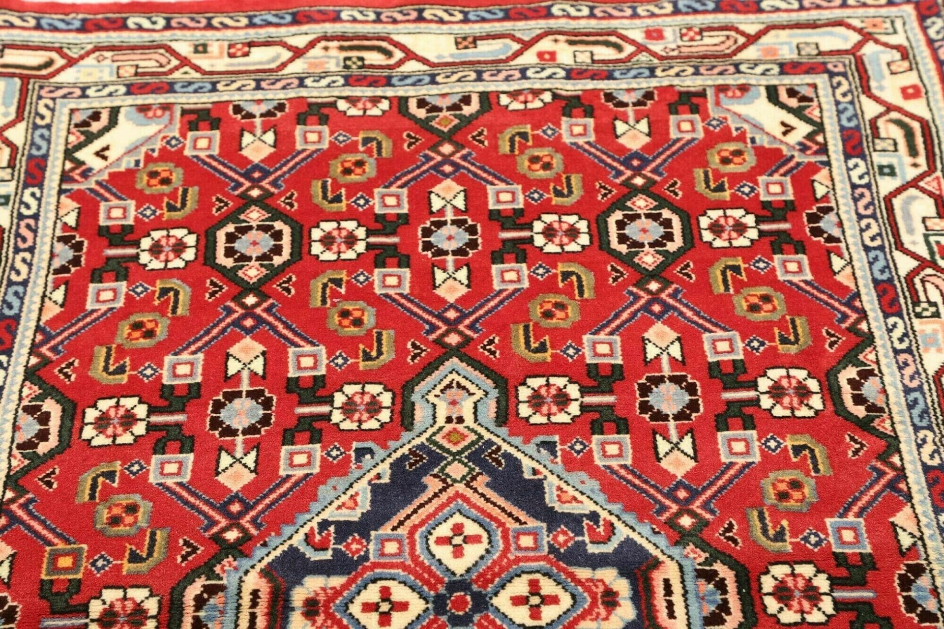 Hamadan Herati Perserteppich 105 × 154 cm aus Wolle, handgeknüpft