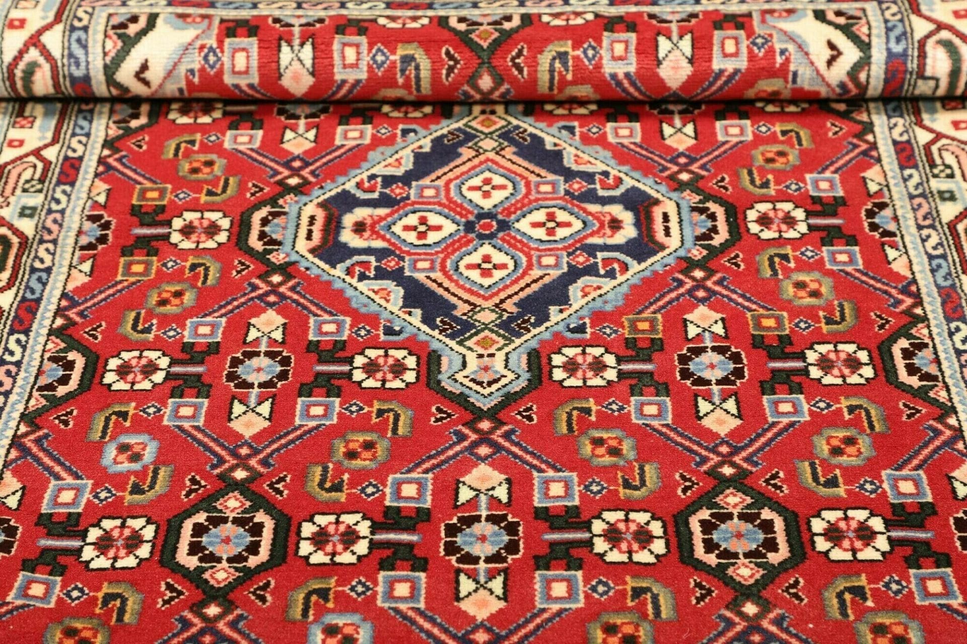Hamadan Herati Perserteppich 105 × 154 cm aus Wolle, handgeknüpft