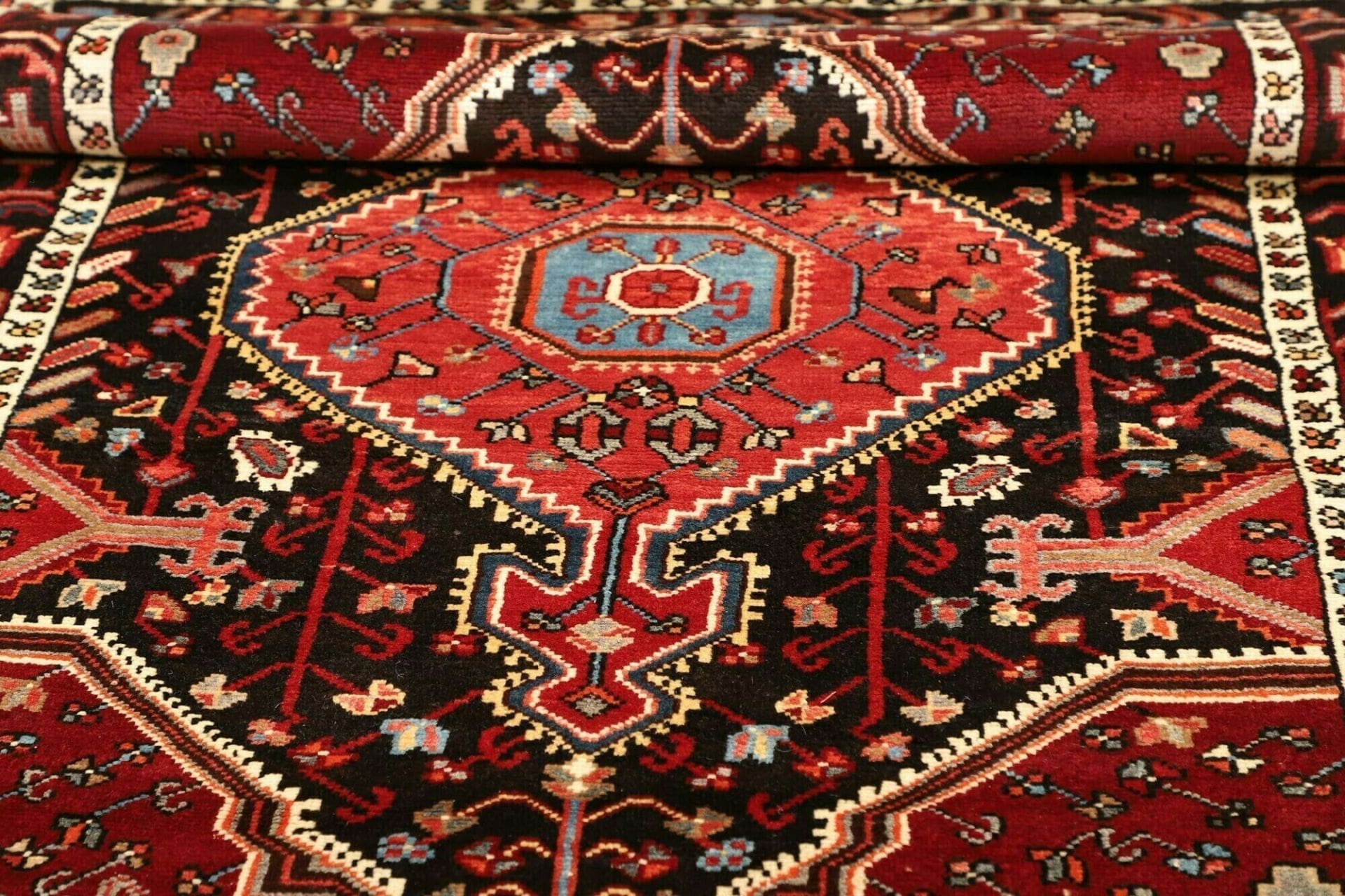 Handgeknüpfter Hamadan Herati Perserteppich 117 × 165 cm