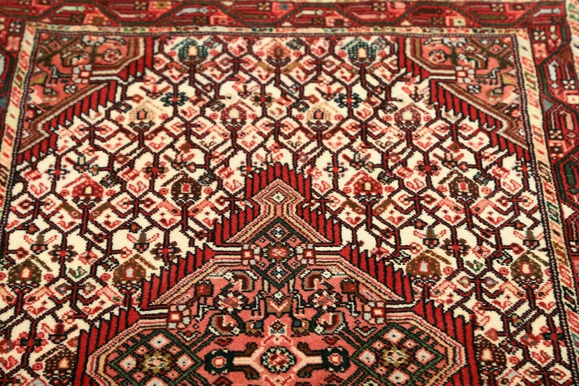 Hamadan Herati Perserteppich aus Iran, 86 × 142 cm