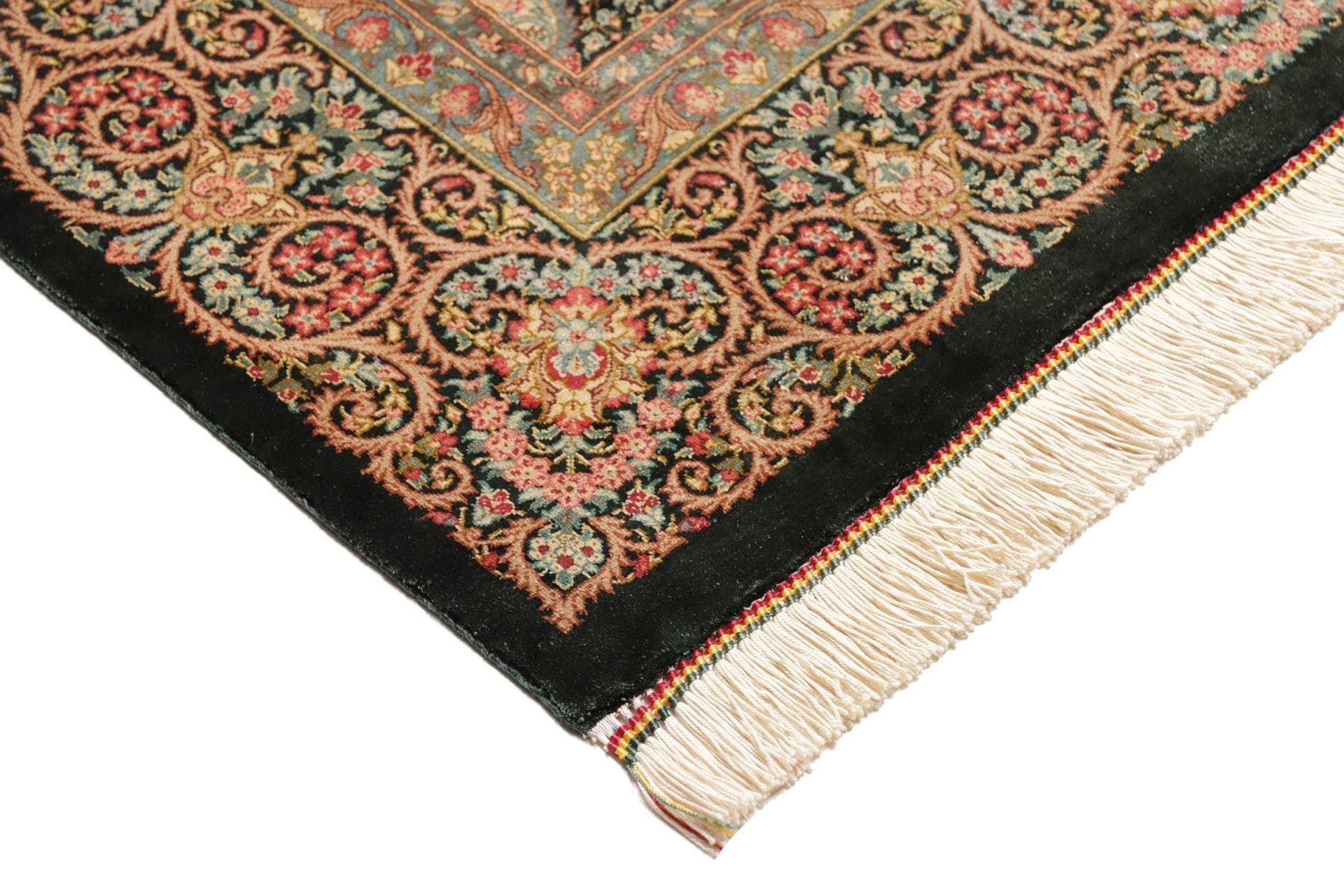 Handgeknüpfter Ghom Perserteppich, 104 × 156 cm, Seide