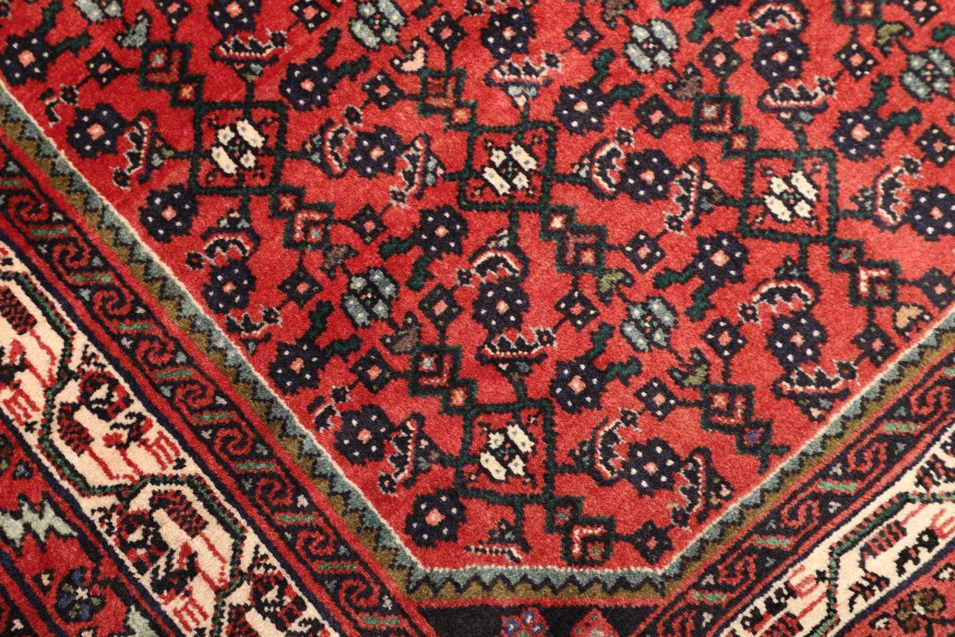 Hamadan Perserteppich aus Iran, 101 × 143 cm