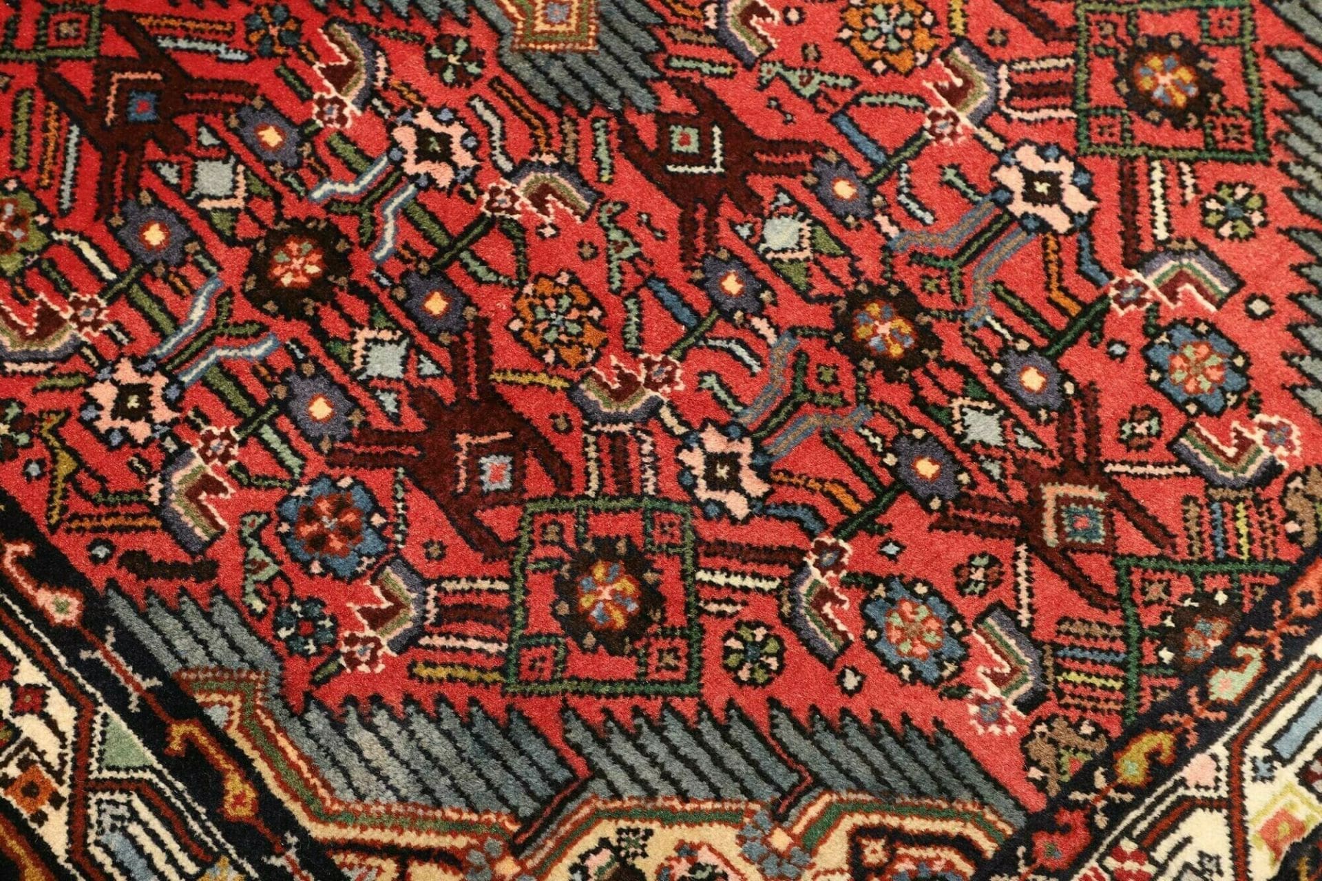 Hamadan Herati Perserteppich 106 × 168 cm aus Wolle, handgeknüpft