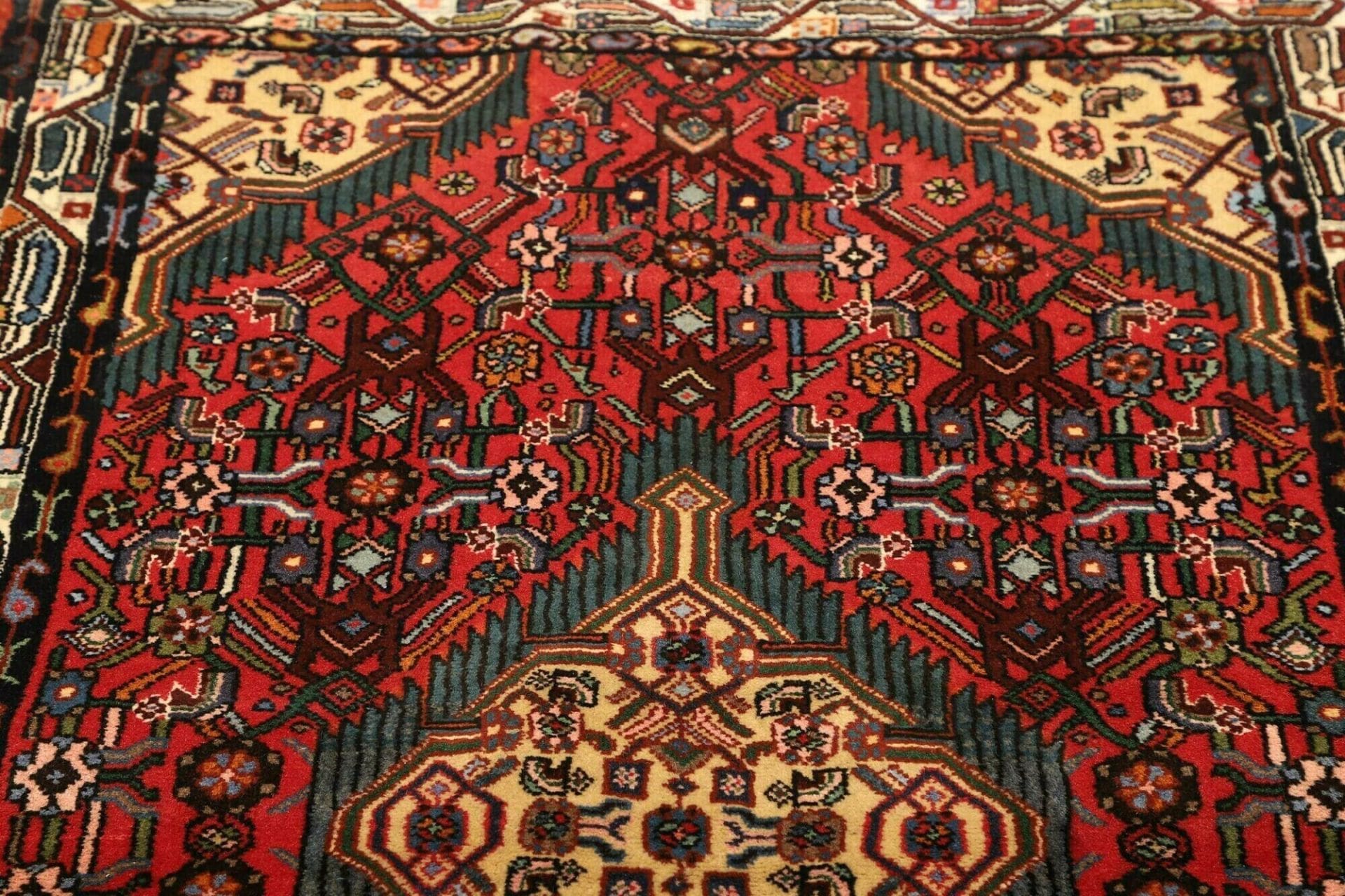 Hamadan Herati Perserteppich 106 × 168 cm aus Wolle, handgeknüpft