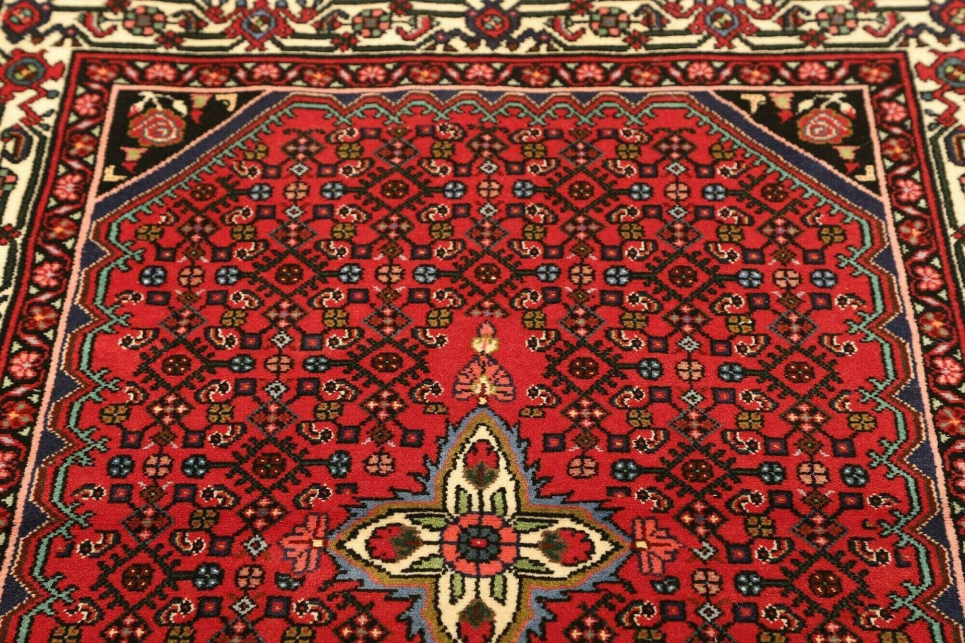 Handgeknüpfter Hamadan Herati Perserteppich, 109 × 147 cm, Wolle