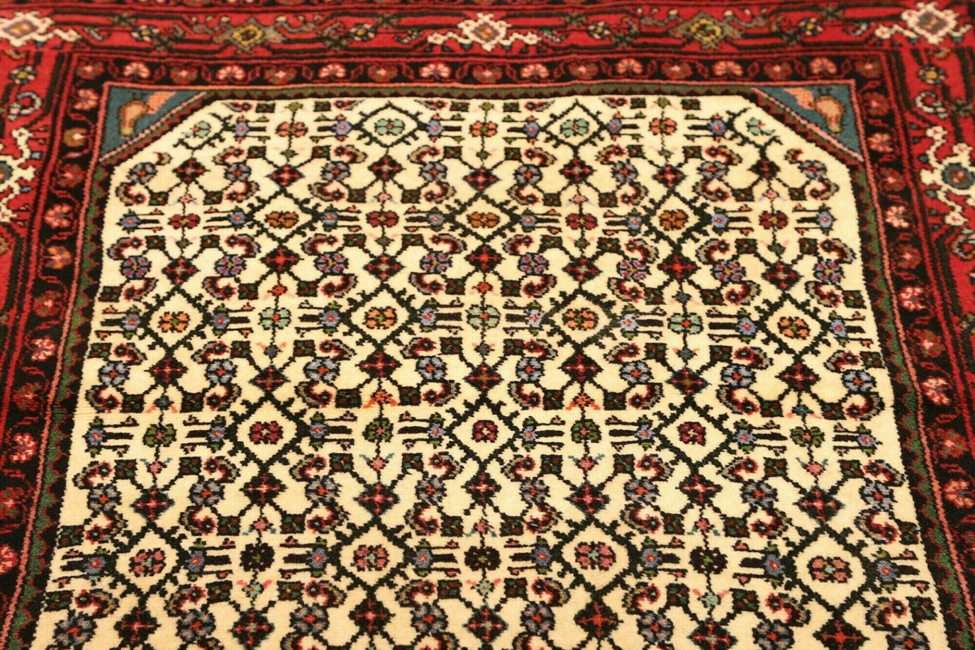 Hamadan Herati Perserteppich aus Iran, 107 × 148 cm