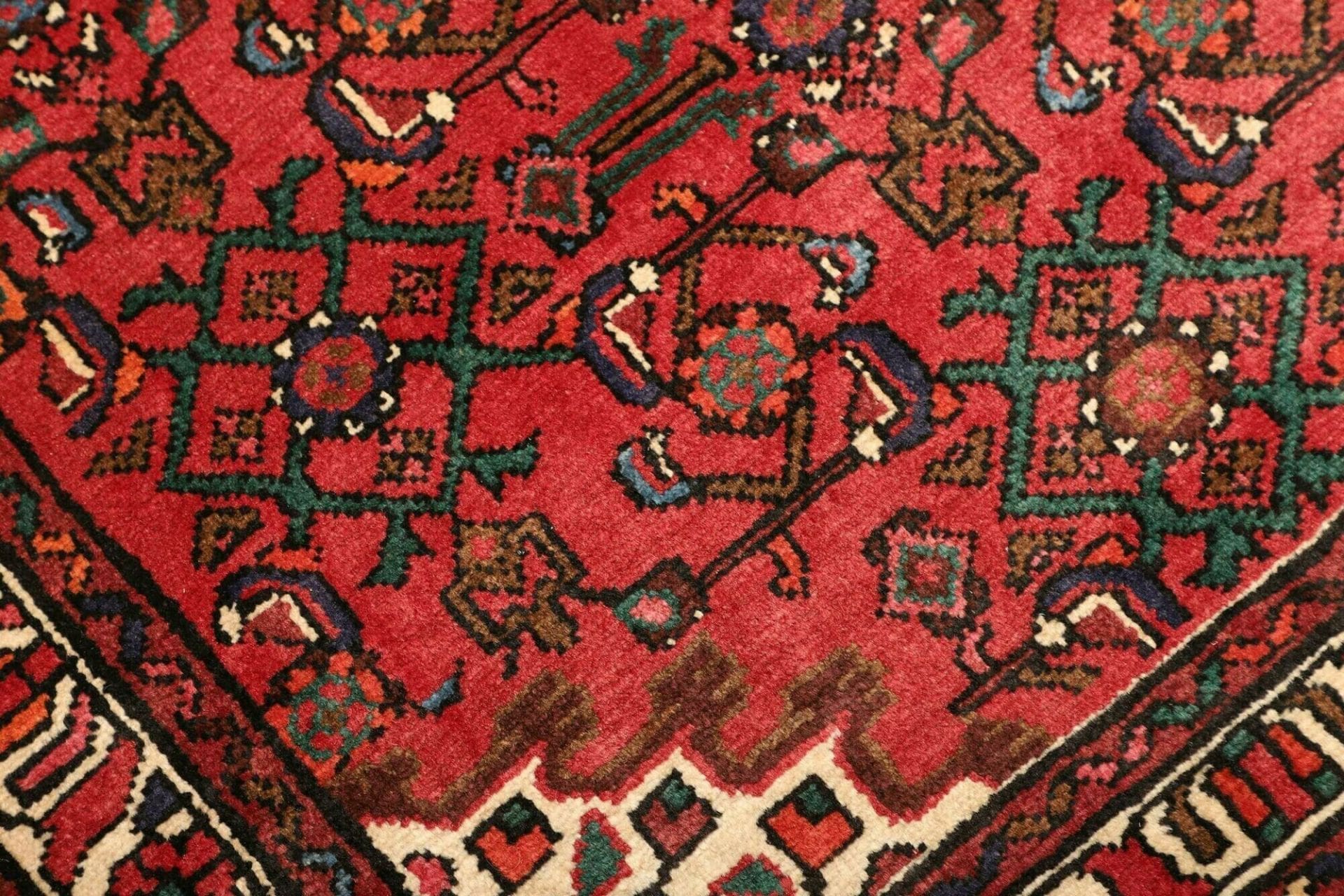 Handgeknüpfter Hamadan Perserteppich, 104 × 162 cm, Wolle