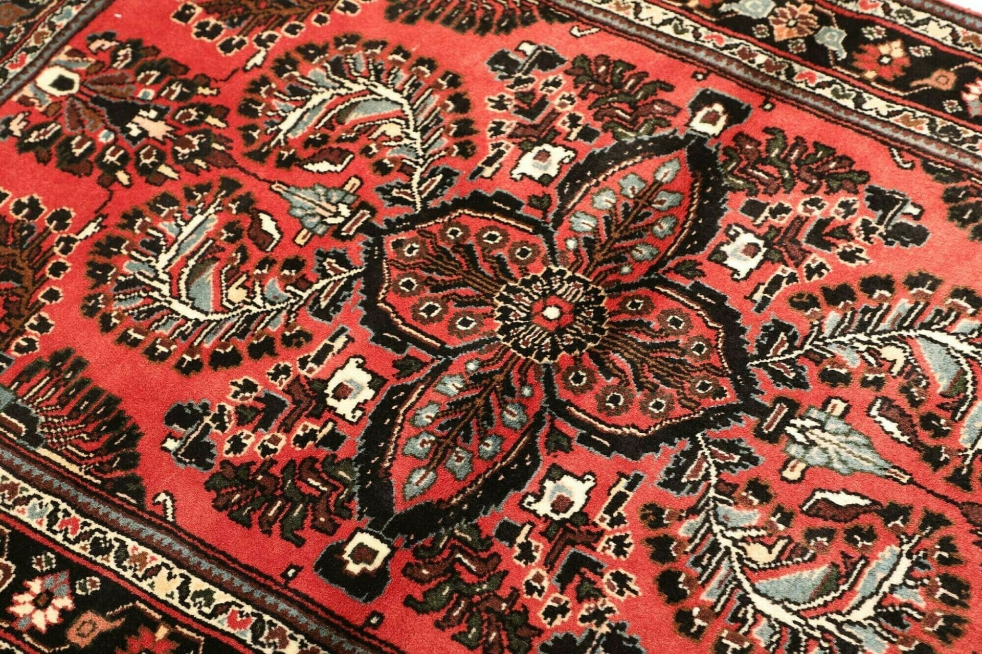 Handgeknüpfter Hamadan Herati Perserteppich 107 × 155 cm
