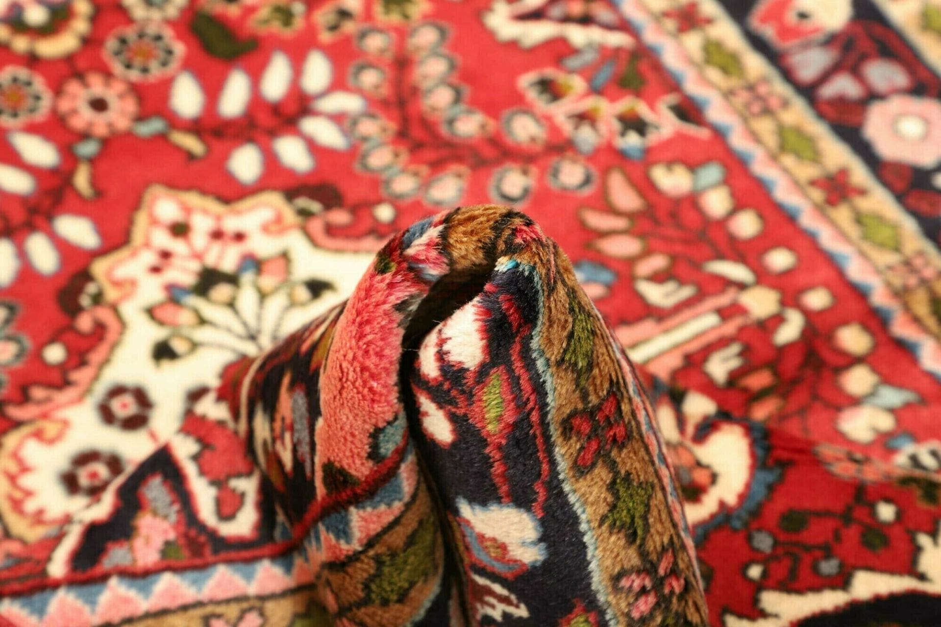 Handgeknüpfter Hamadan Perserteppich 109 × 152 cm