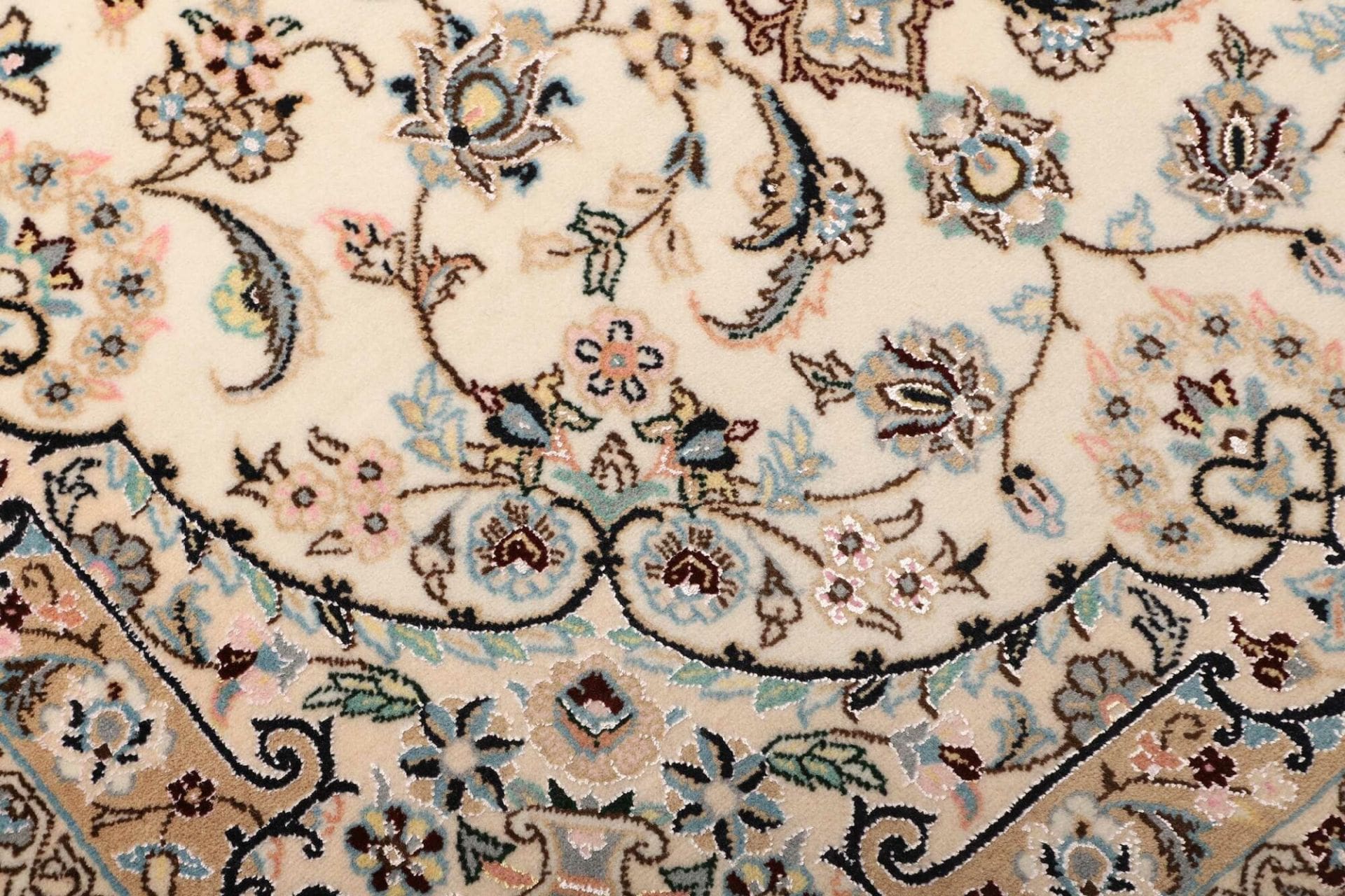 Nain Perserteppich 105 × 162 cm aus Wolle, handgeknüpft