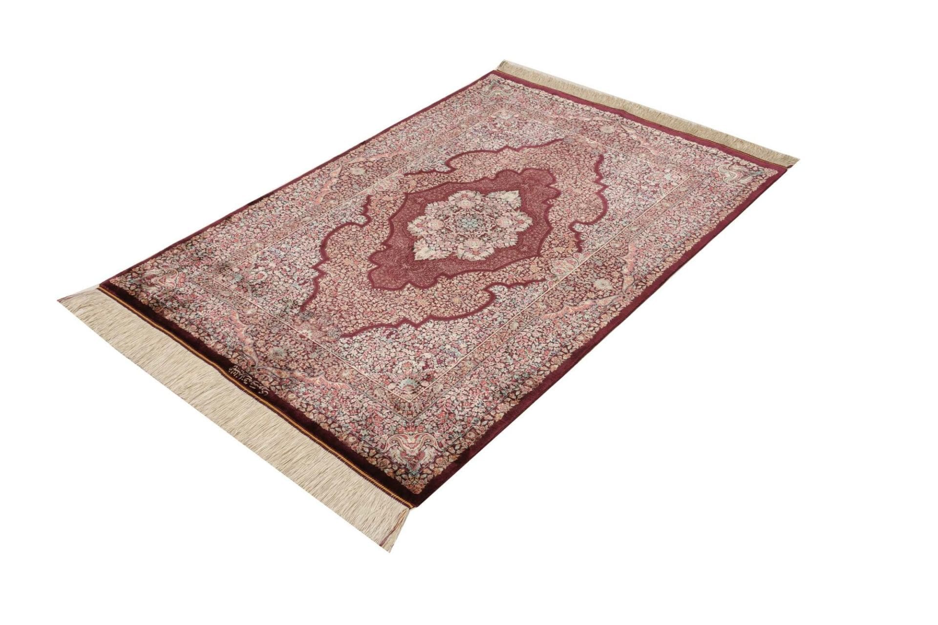 Ghom Perserteppich 103 × 142 cm aus Seide, handgeknüpft