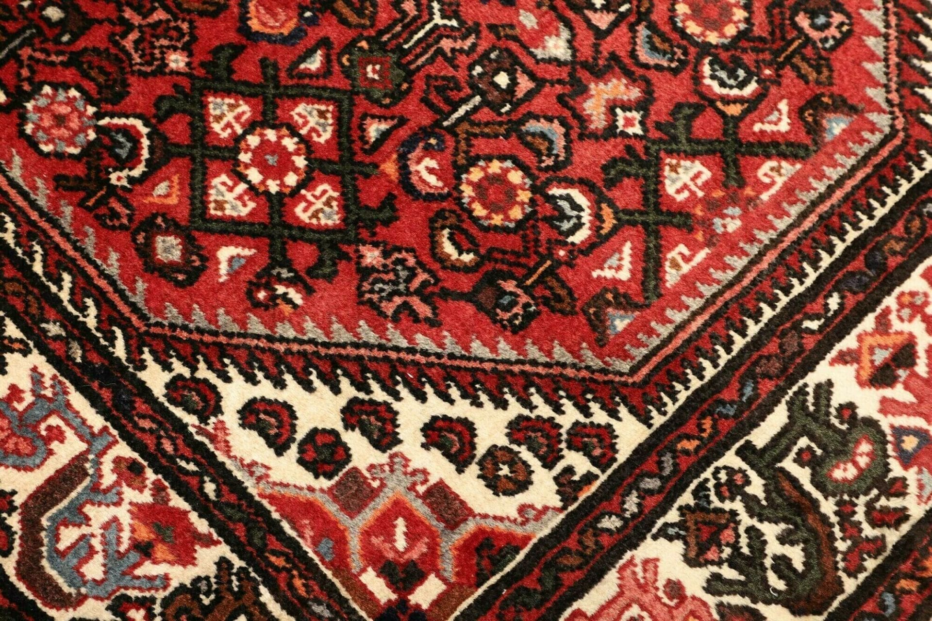 Hamadan Perserteppich 107 × 152 cm aus Wolle, handgeknüpft