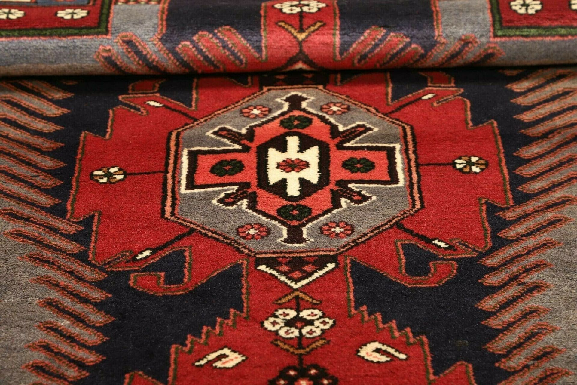 Hamadan Herati Perserteppich aus Iran, 111 × 150 cm