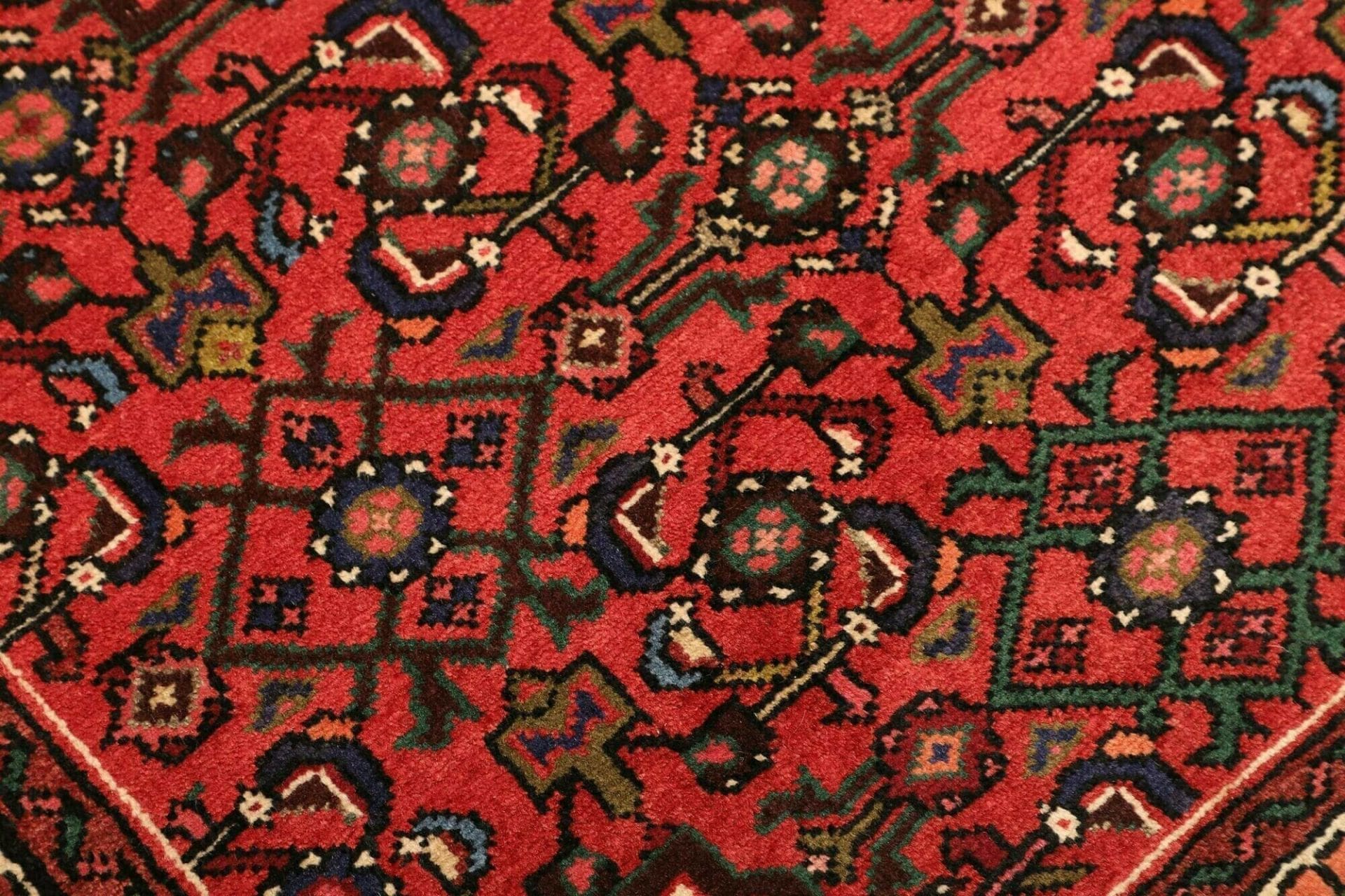 Hamadan Perserteppich 107 × 148 cm aus Wolle, handgeknüpft