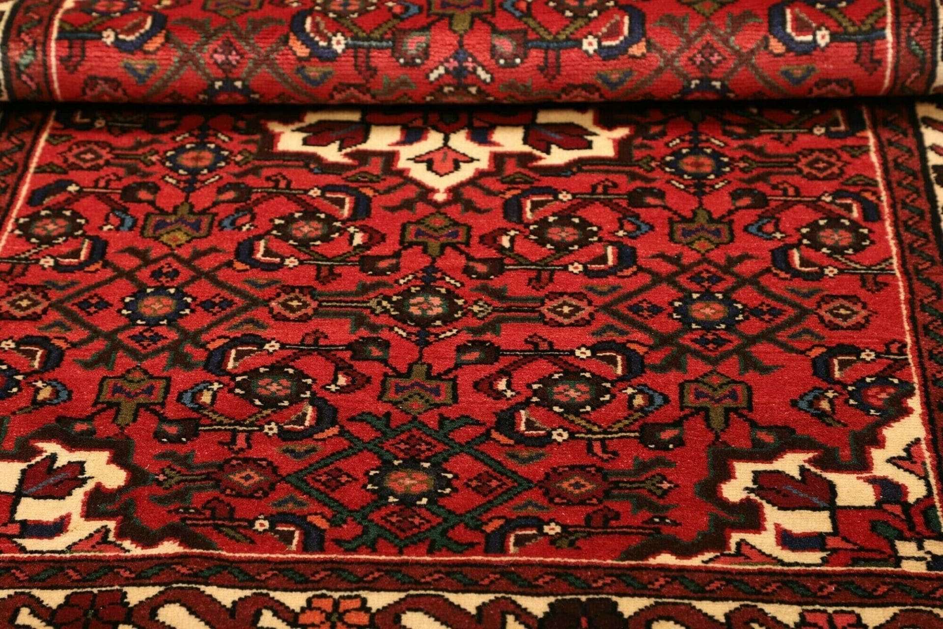 Hamadan Perserteppich 107 × 148 cm aus Wolle, handgeknüpft