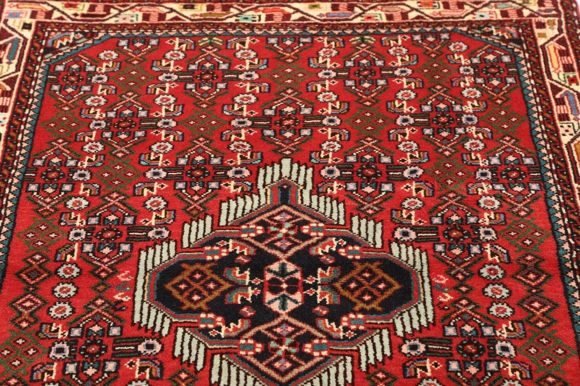 Handgeknüpfter Hamadan Herati Perserteppich 111 × 148 cm