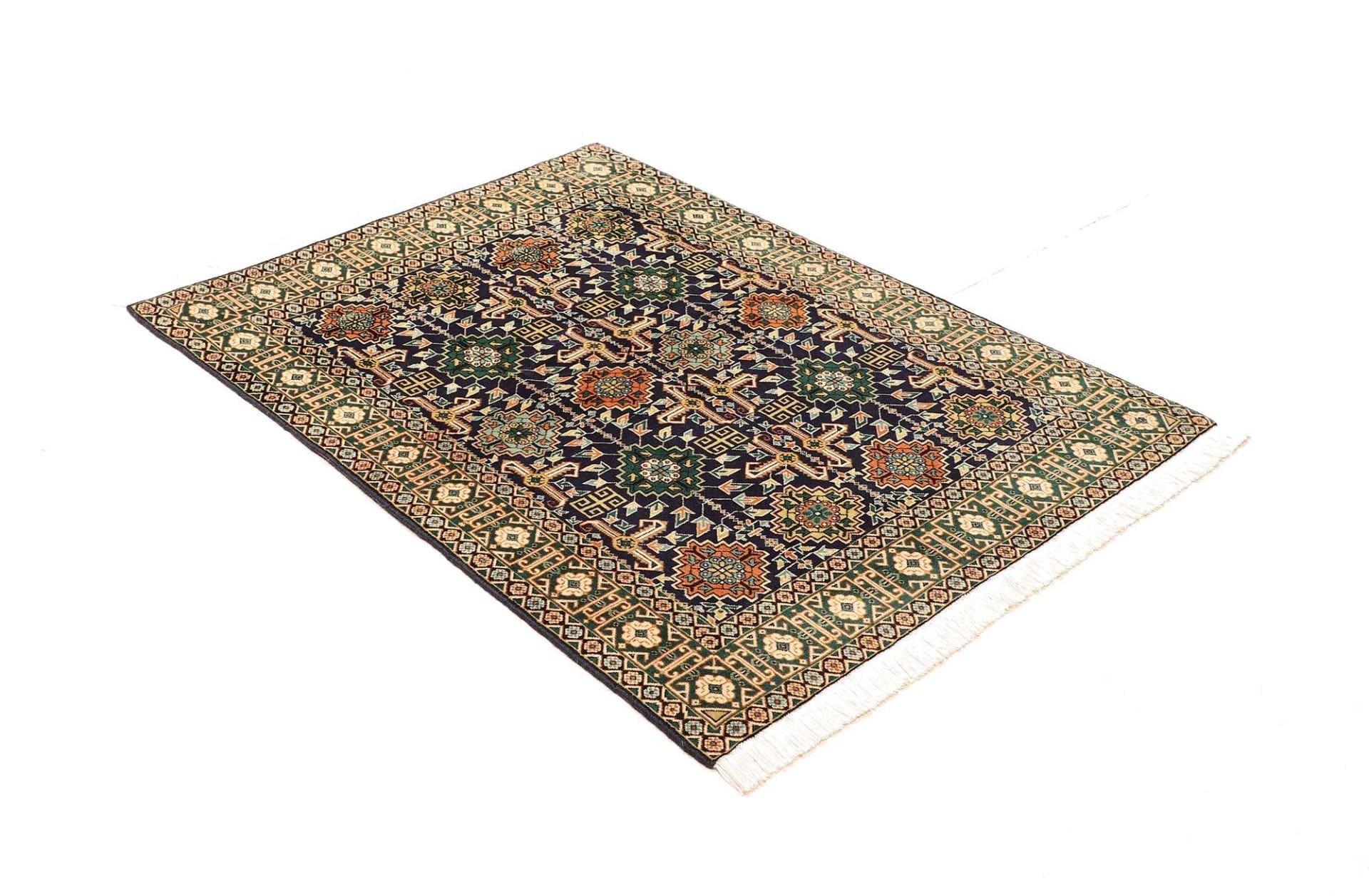 Täbriz Perserteppich aus Iran, 103 × 138 cm