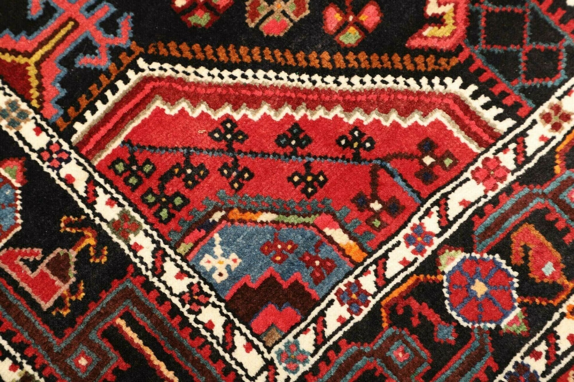 Hamadan Herati Perserteppich aus Iran, 112 × 147 cm