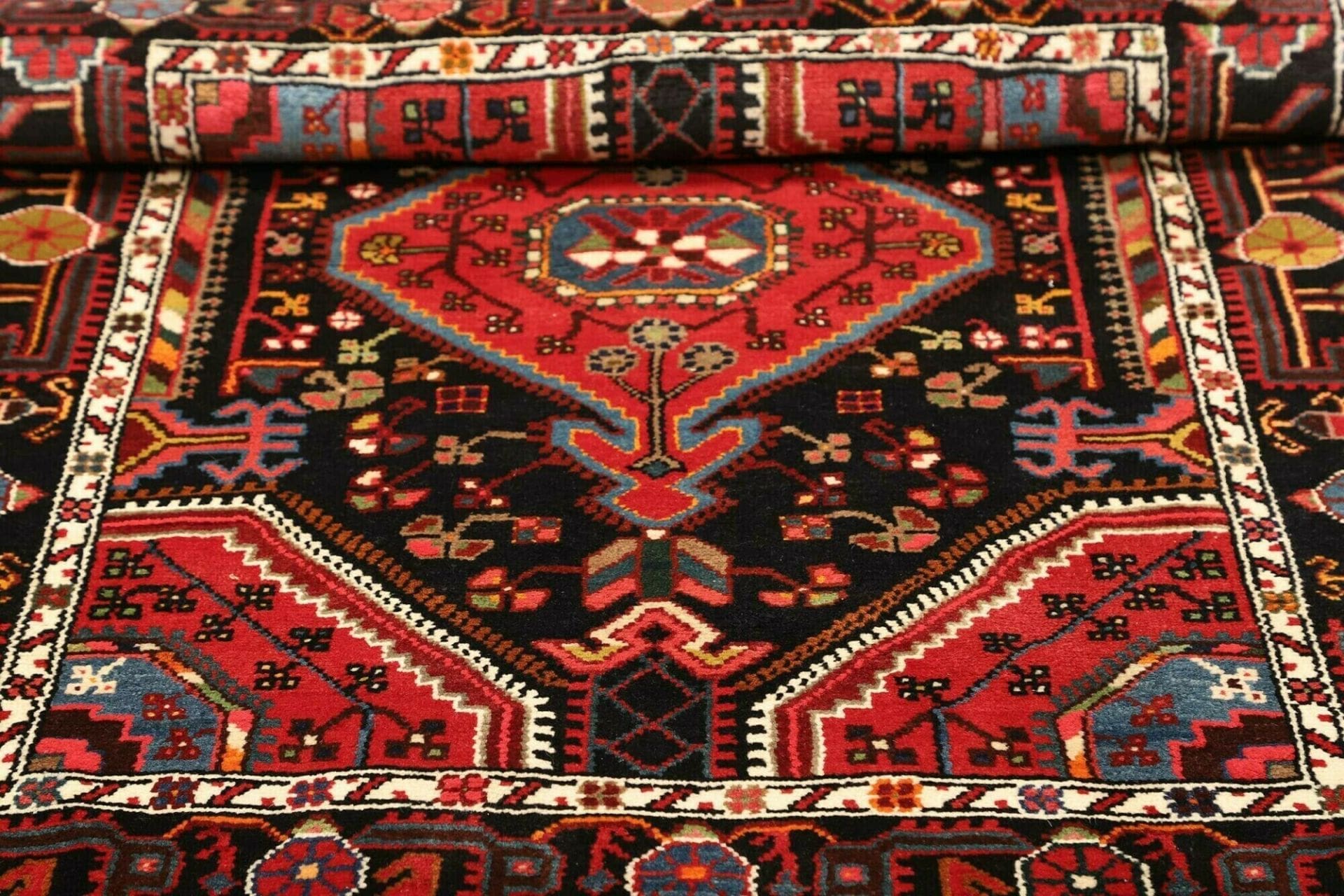 Hamadan Herati Perserteppich aus Iran, 112 × 147 cm