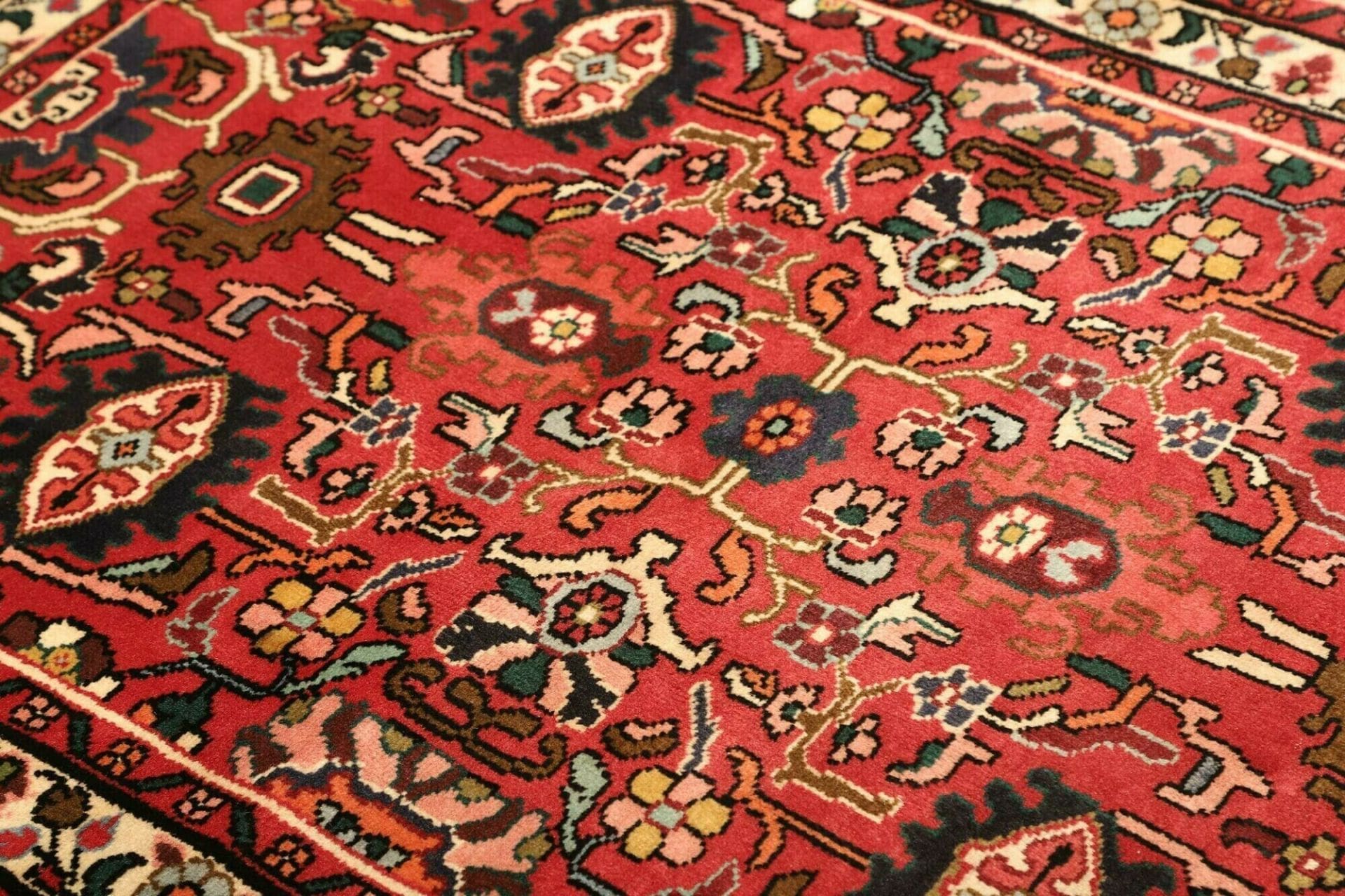 Hamadan Herati Perserteppich aus Iran, 103 × 140 cm