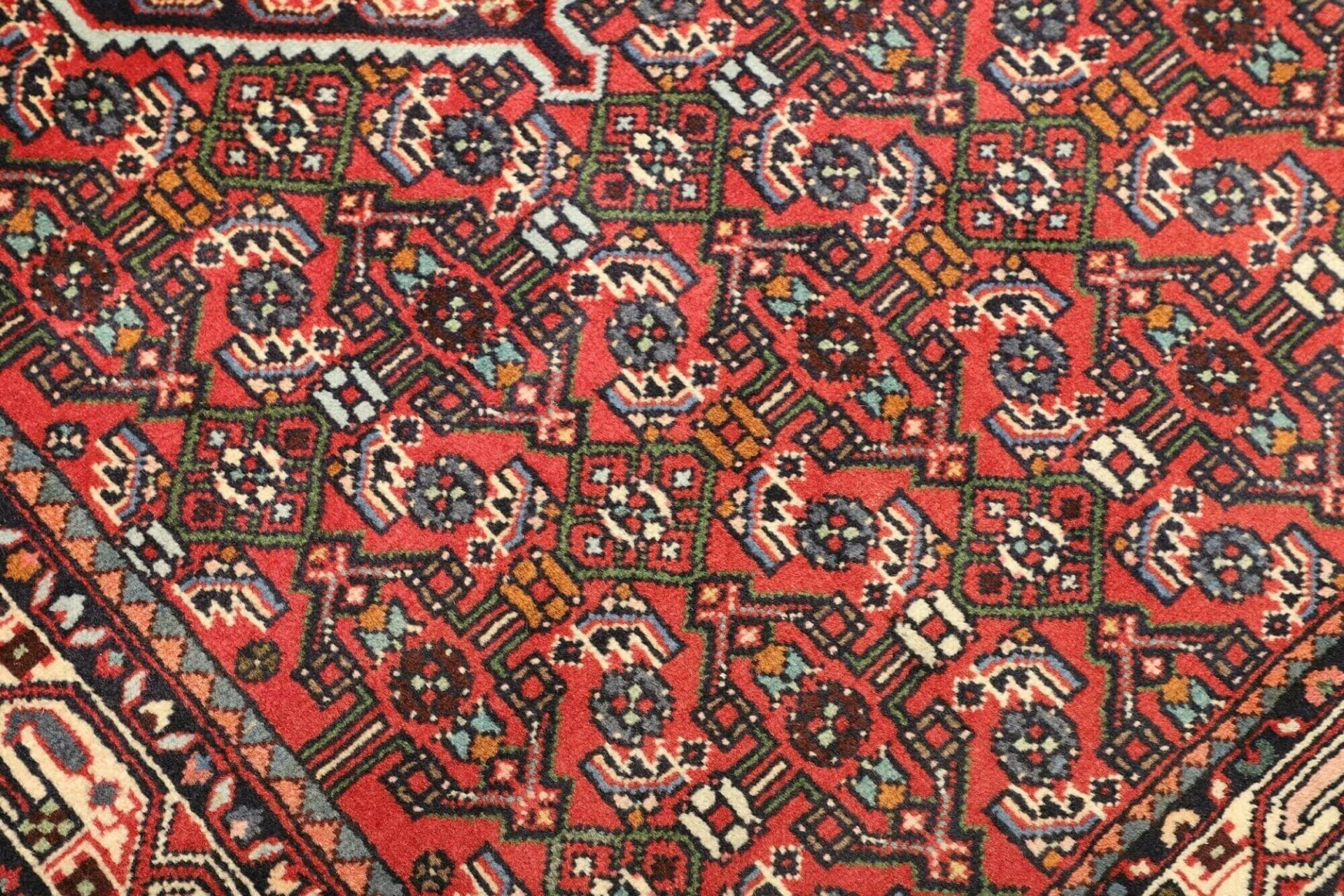Hamadan Herati Perserteppich aus Iran, 103 × 152 cm