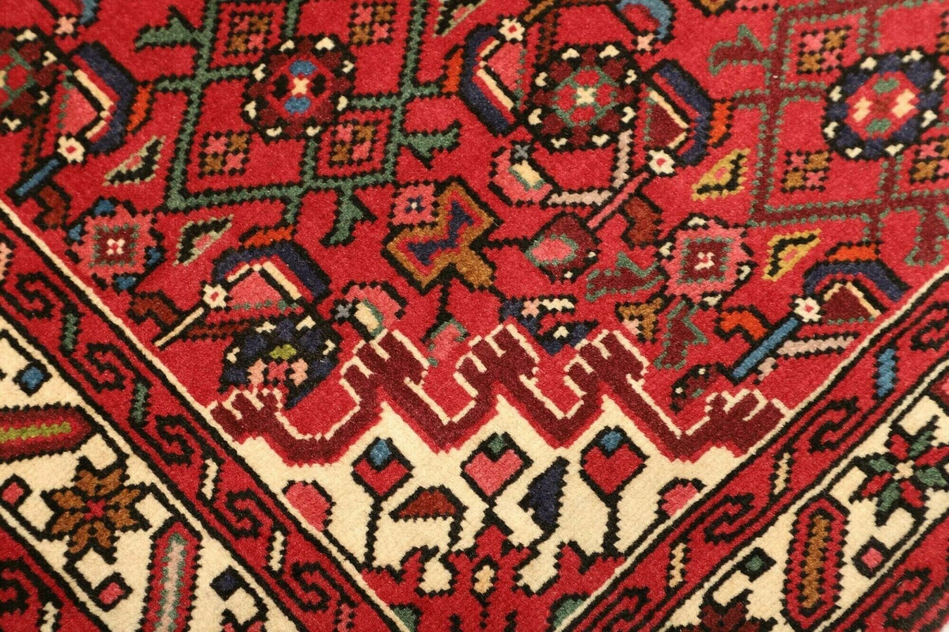 handgeknupfter-hamadan-teppich-105-x-147cm-schurwolle-blau-rot-5 Hamadan Perserteppich aus Iran, 105 × 147 cm