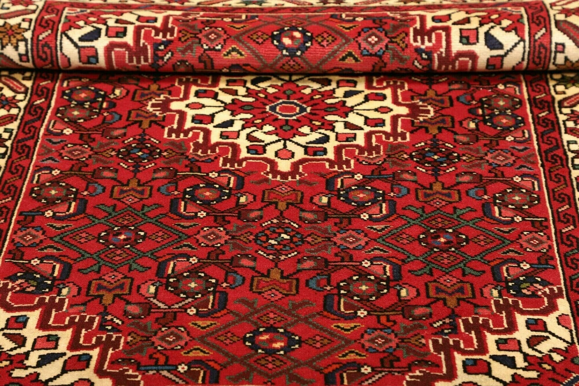 handgeknupfter-hamadan-teppich-105-x-147cm-schurwolle-blau-rot-9 Hamadan Perserteppich aus Iran, 105 × 147 cm