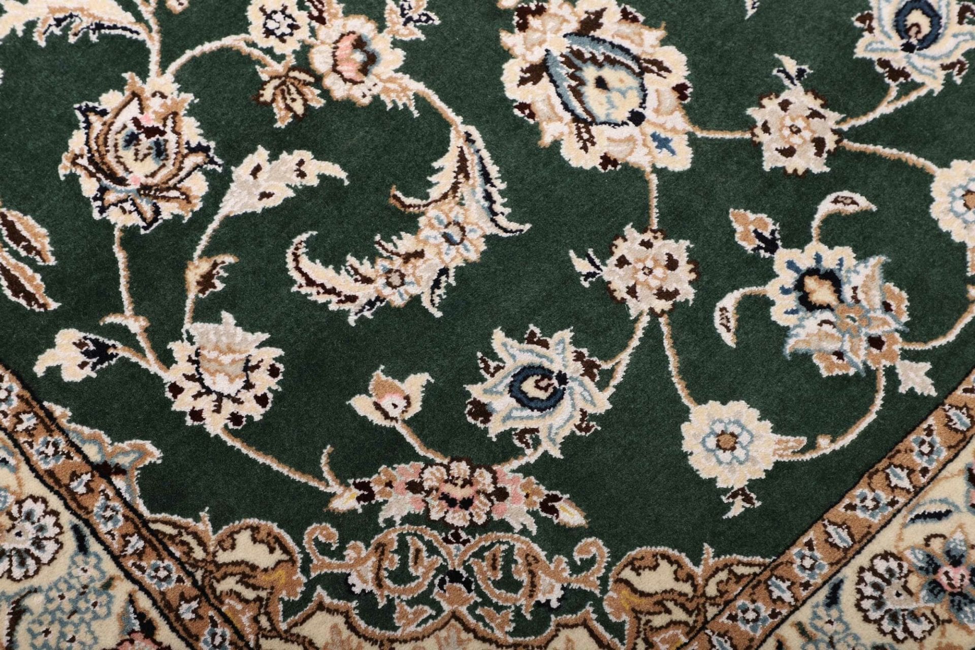 Nain Perserteppich aus Iran, 102 × 153 cm