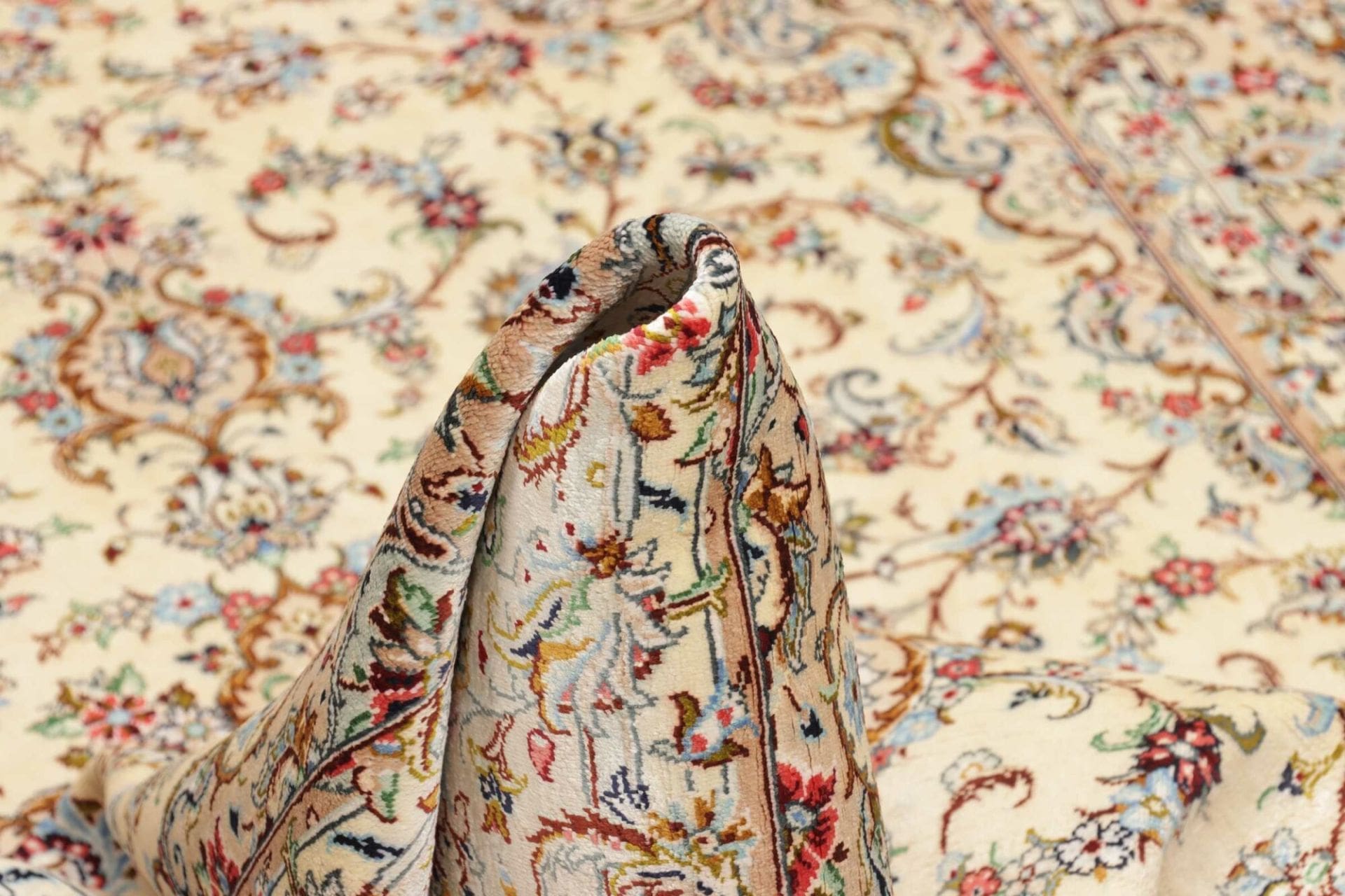 Ghom Perserteppich aus Iran, 102 × 150 cm