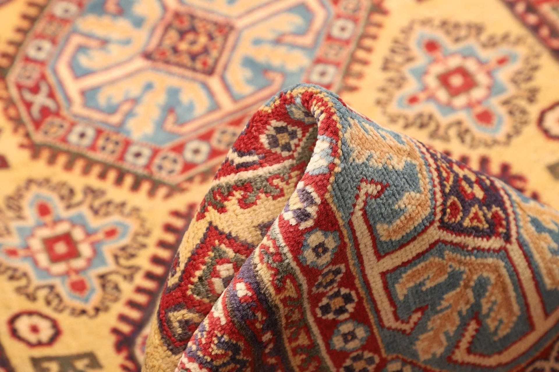 Kazak Orientteppich 103 × 153 cm aus Wolle, handgeknüpft