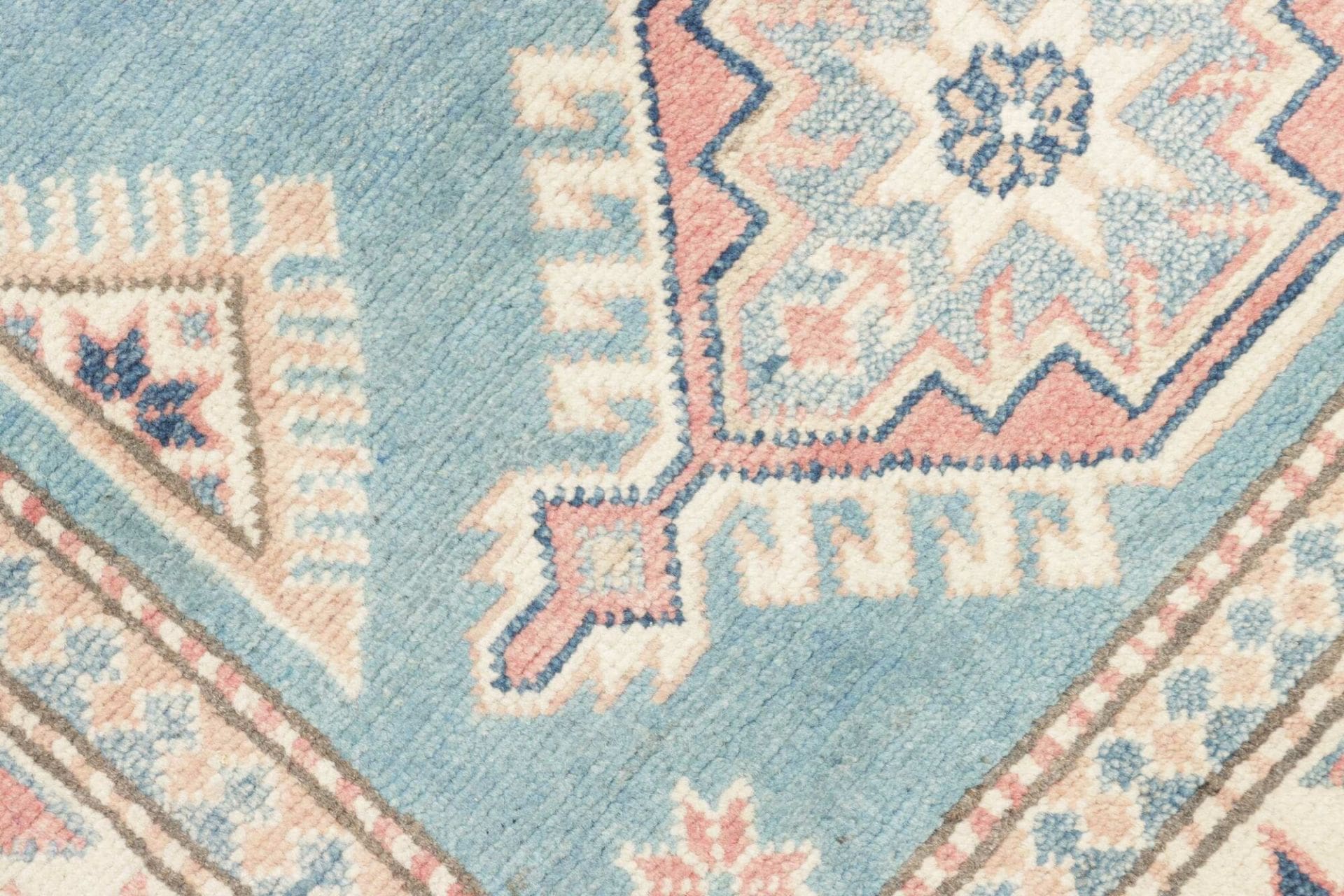 Kazak Orientteppich 103 × 156 cm aus Wolle, handgeknüpft