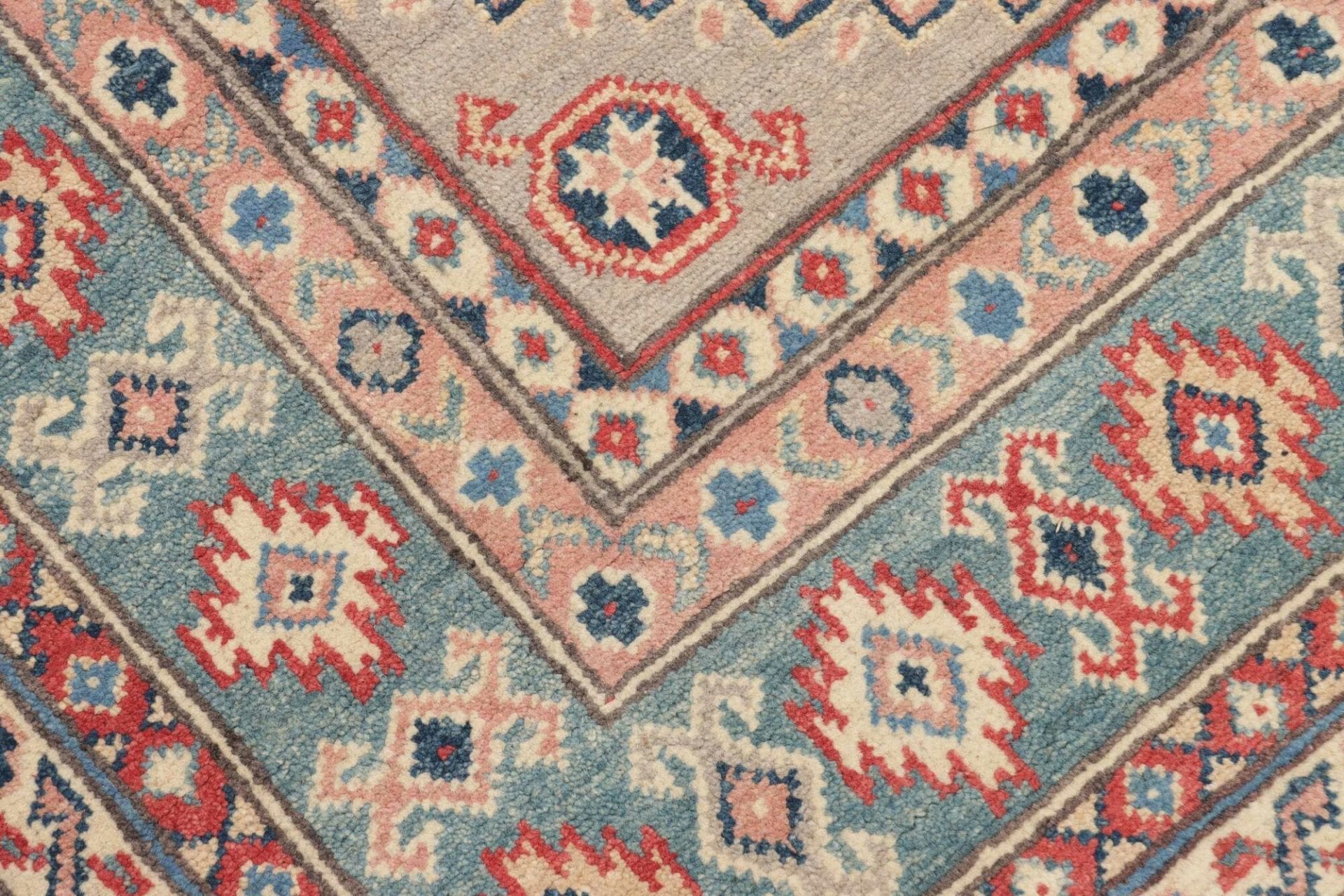 Kazak Orientteppich 108 × 157 cm aus Wolle, handgeknüpft