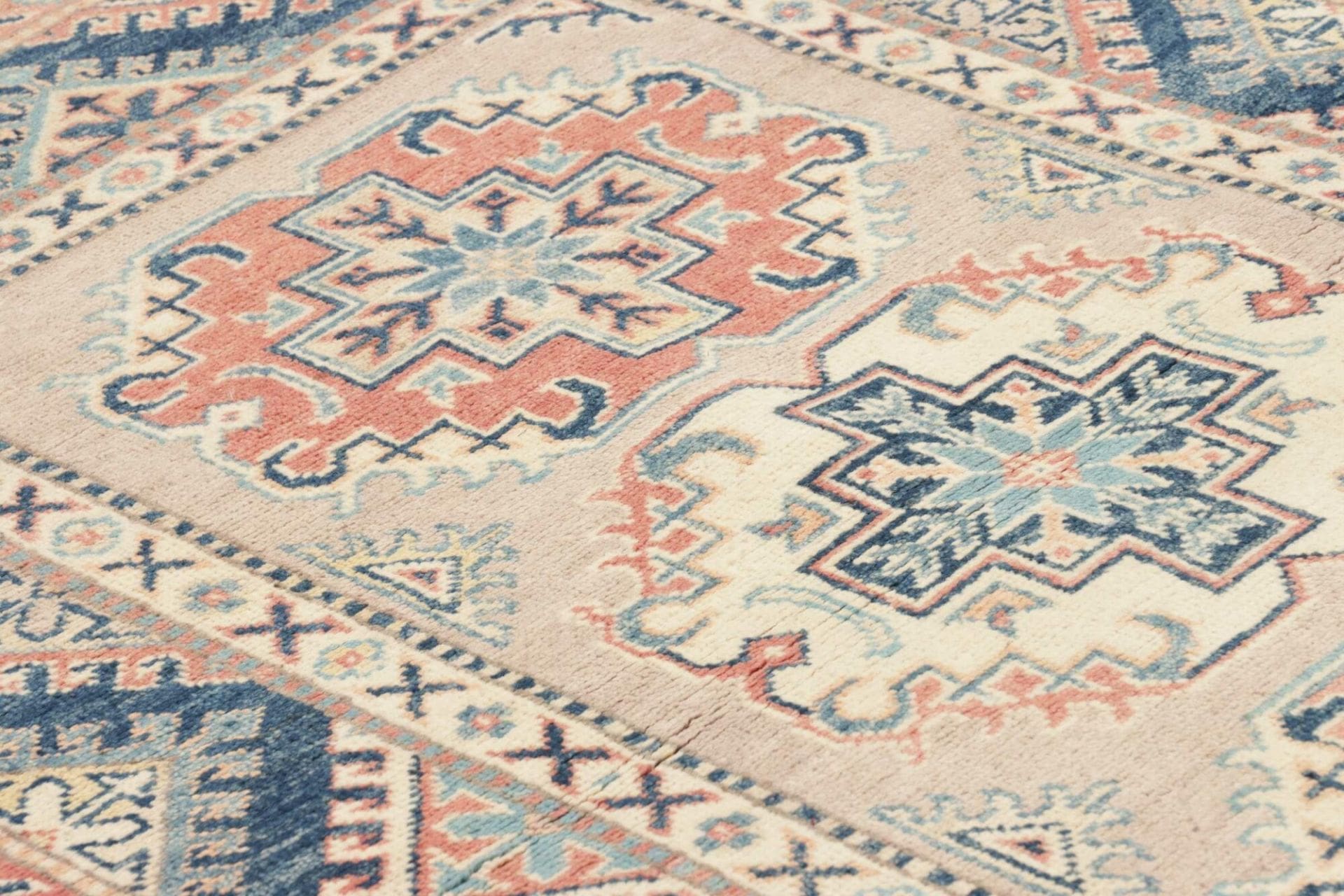 Handgeknüpfter Kazak Orientteppich 99 × 141 cm
