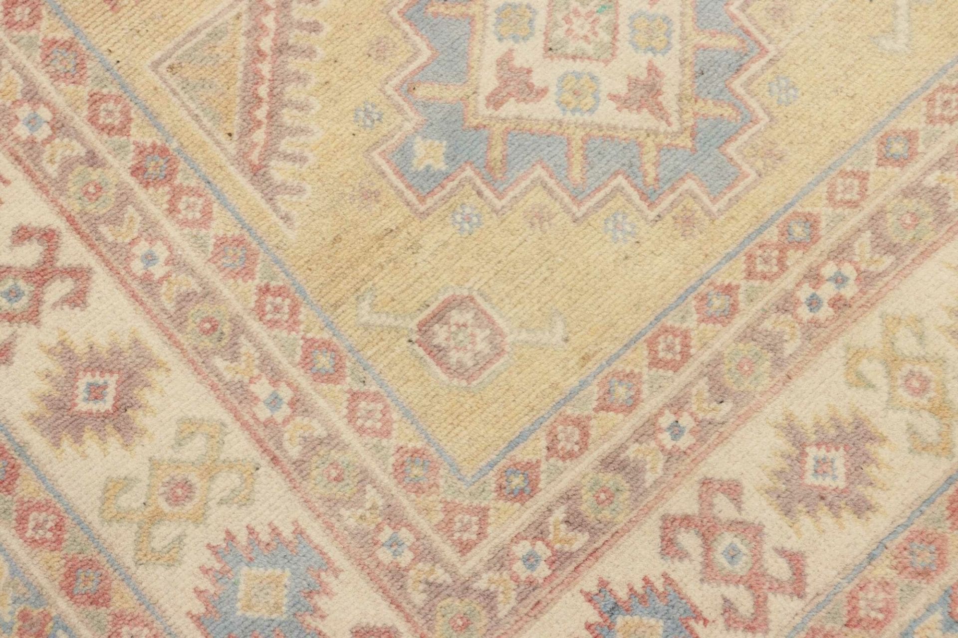 Handgeknüpfter Kazak Orientteppich, 101 × 147 cm, Wolle