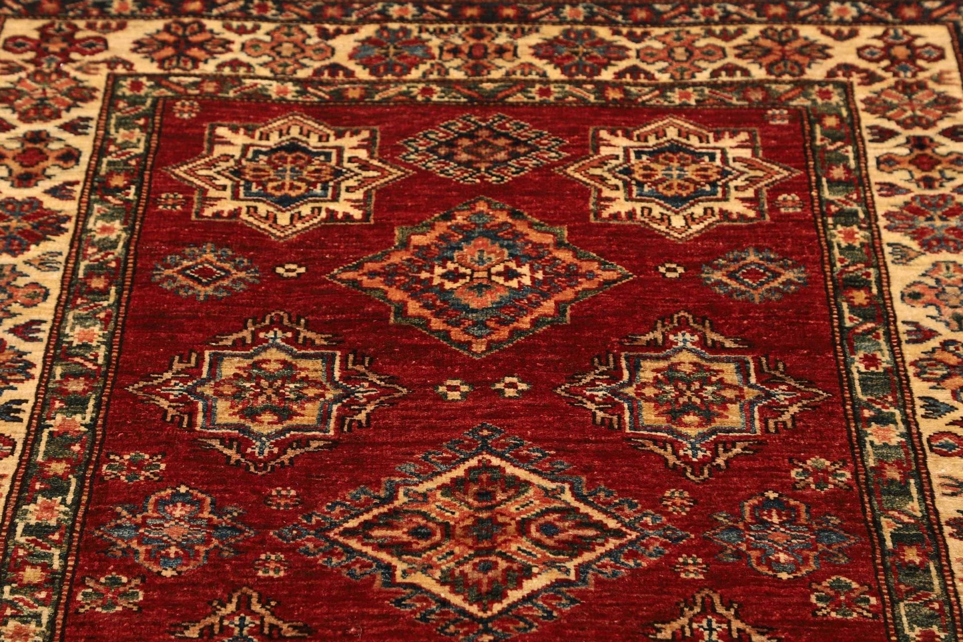 Kazak Orientteppich aus Pakistan, 103 × 140 cm