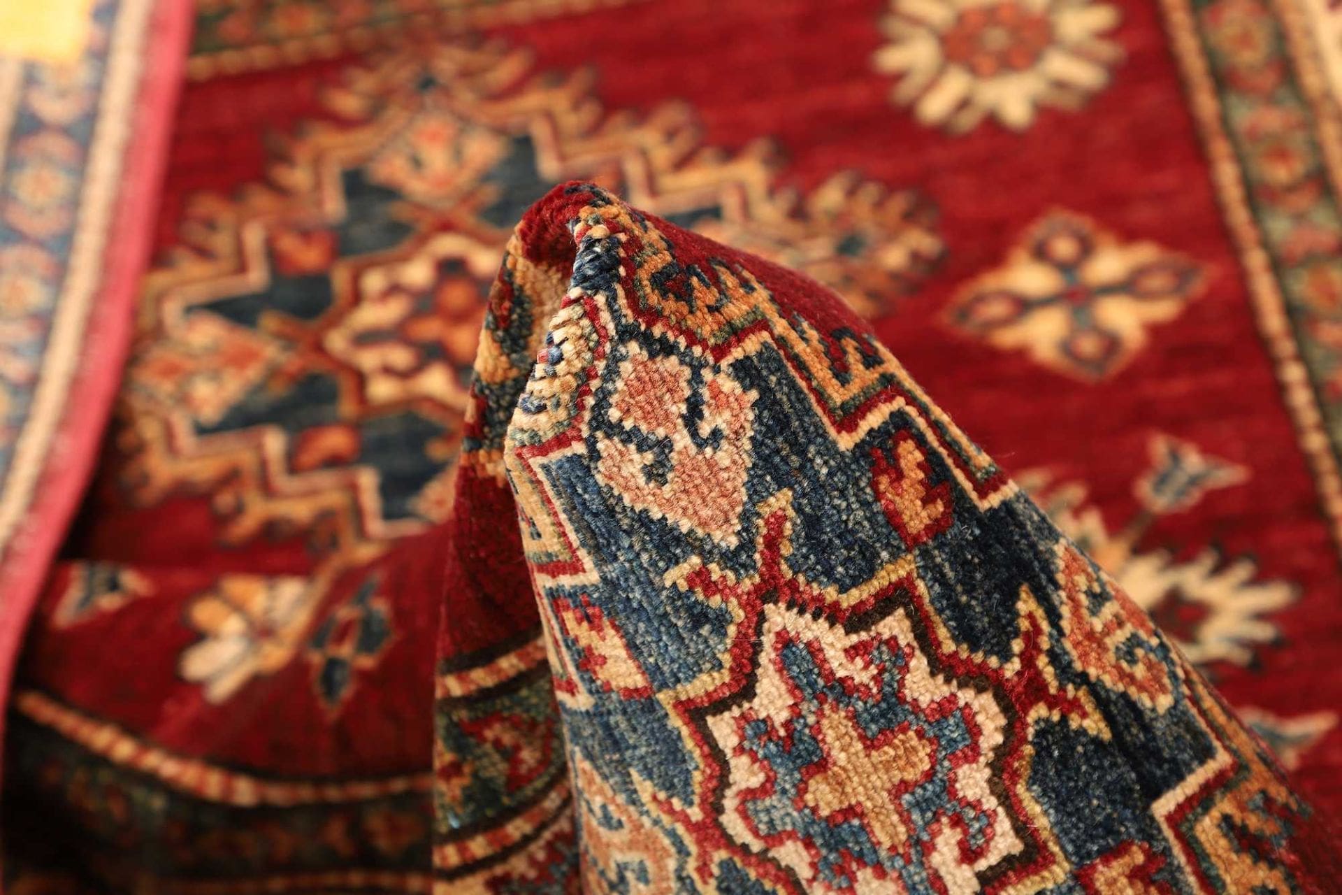 Kazak Orientteppich 101 × 143 cm aus Wolle, handgeknüpft