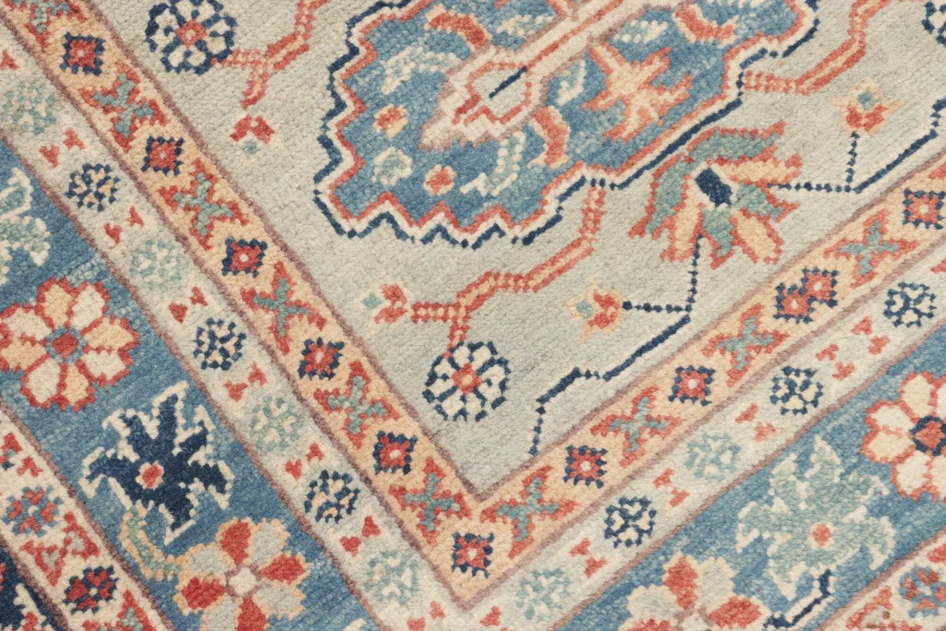 Kazak Orientteppich 82 × 118 cm aus Wolle, handgeknüpft