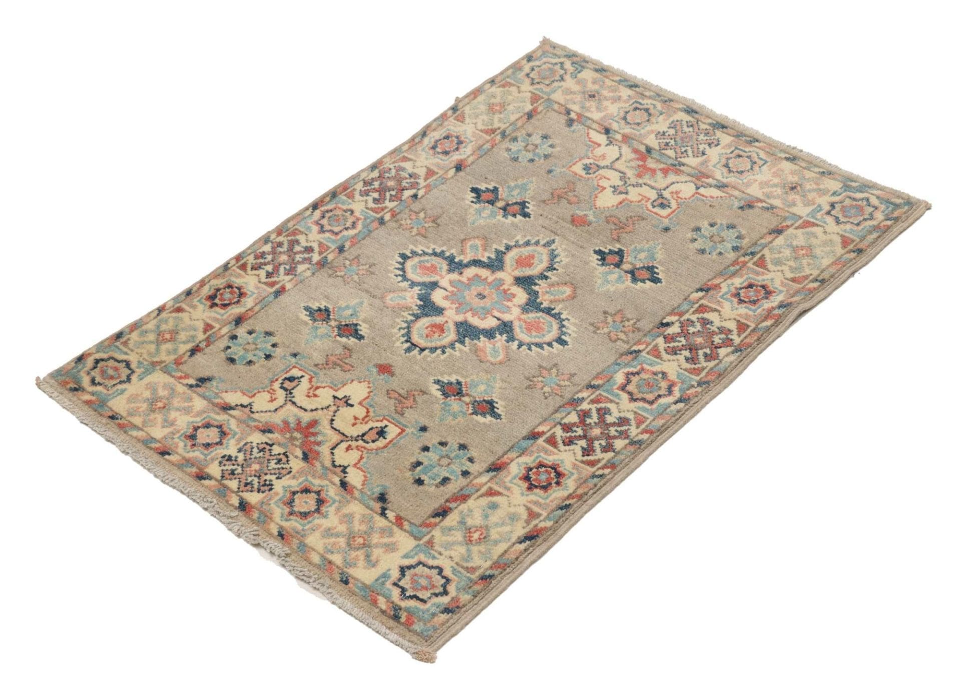 Kazak Orientteppich aus Pakistan, 66 × 91 cm