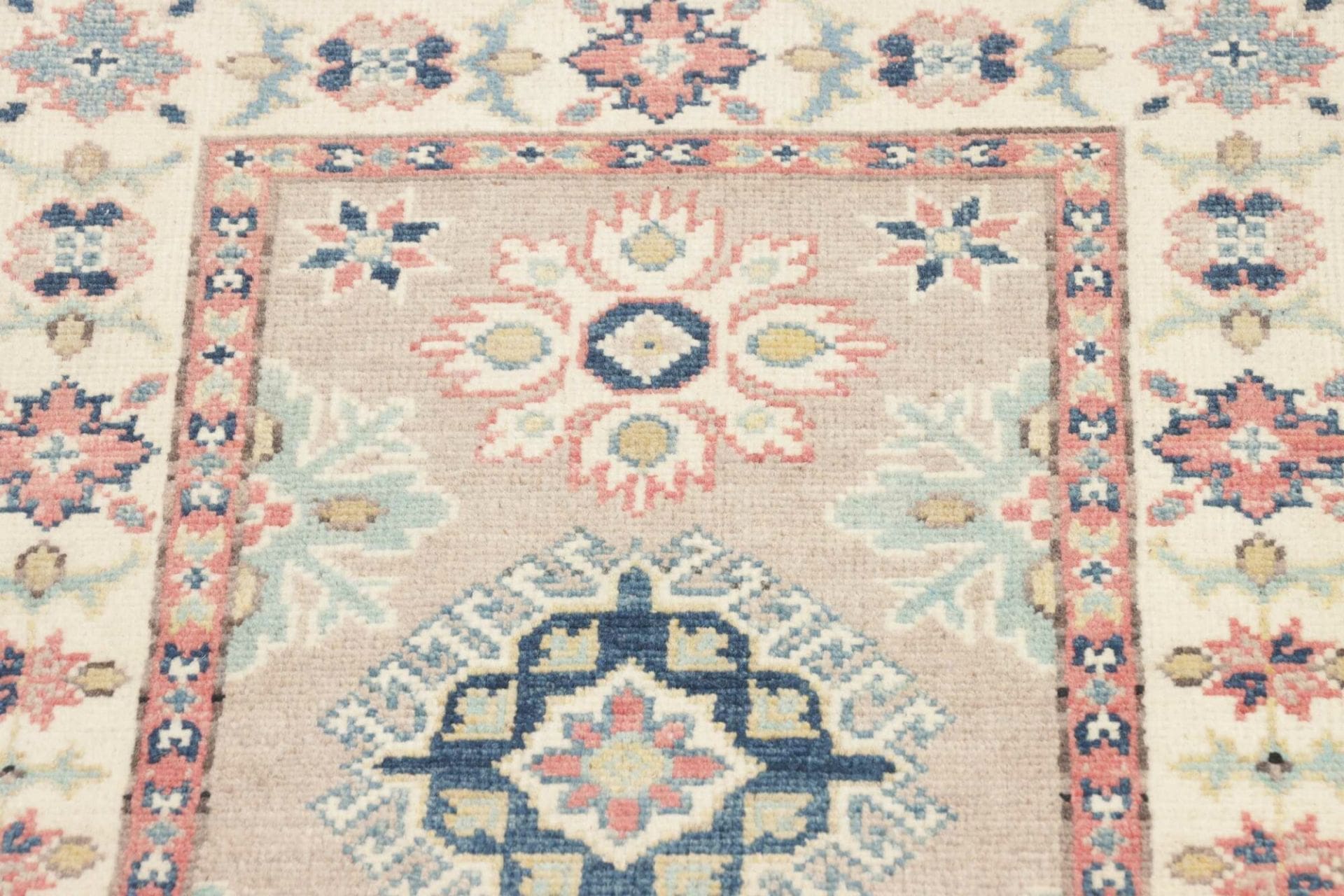 Kazak Orientteppich aus Pakistan, 61 × 90 cm