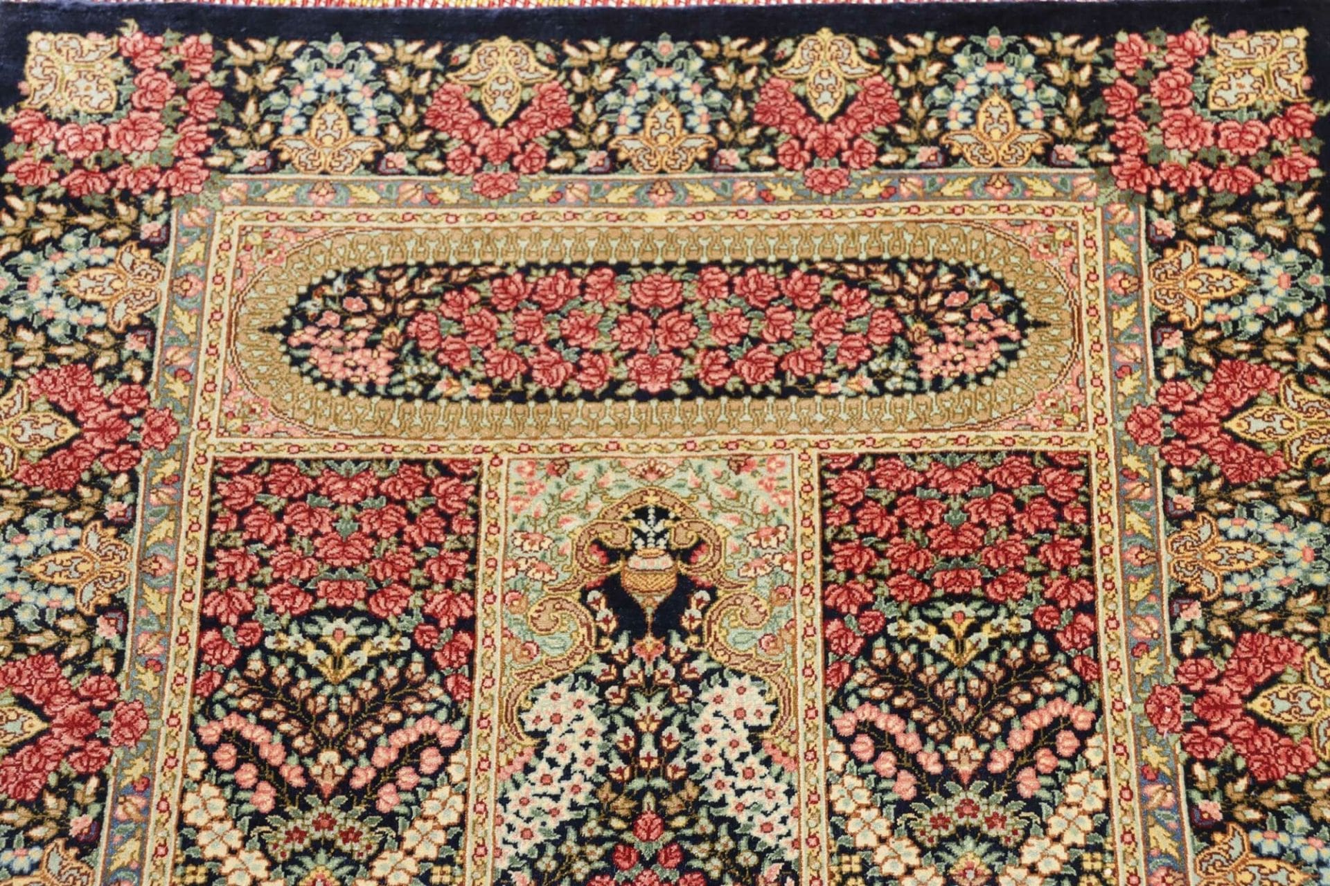 Ghom Perserteppich aus Iran, 63 × 90 cm