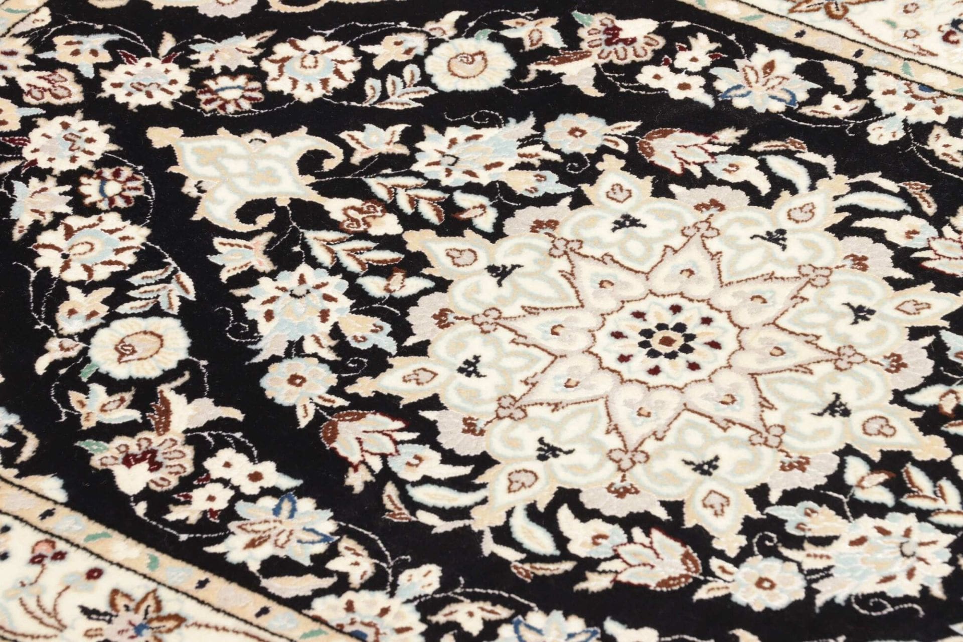 Nain Perserteppich 75 × 108 cm aus Wolle, handgeknüpft